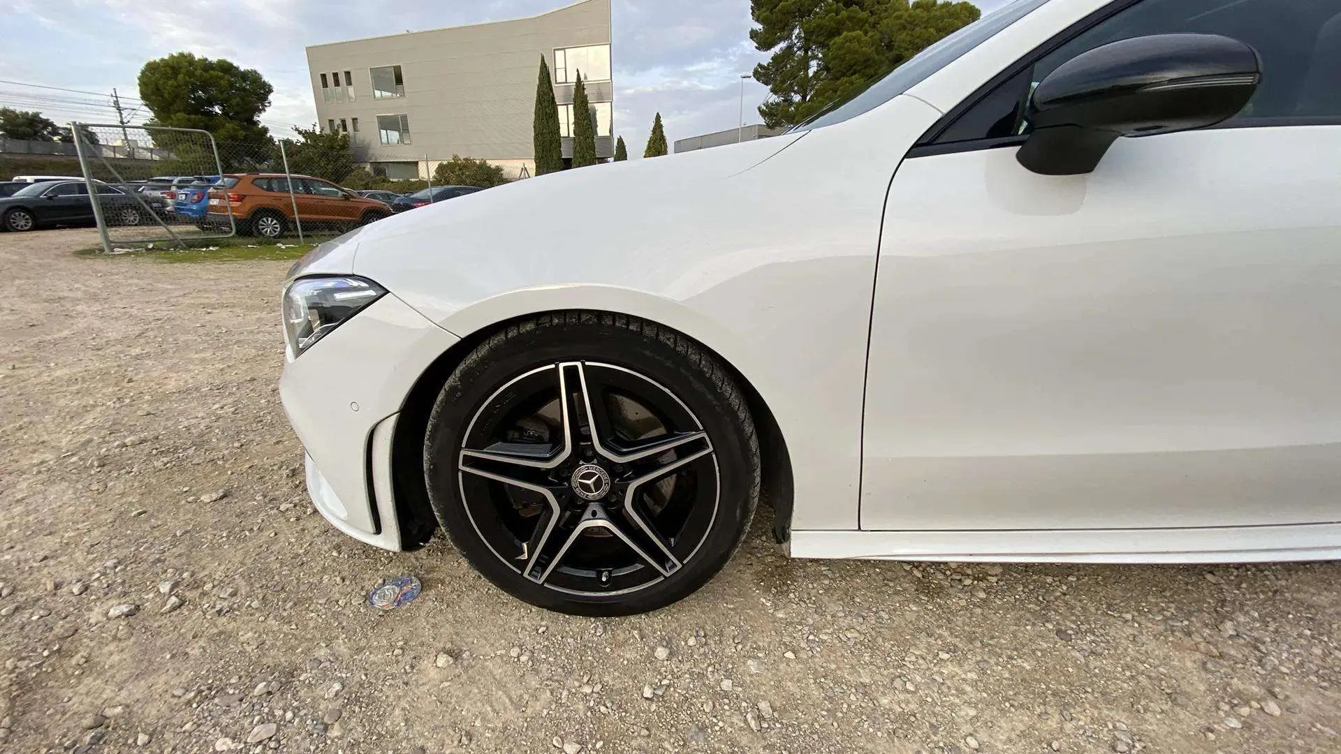 Mercedes-Benz CLA 200 Shooting Brake - foto 34