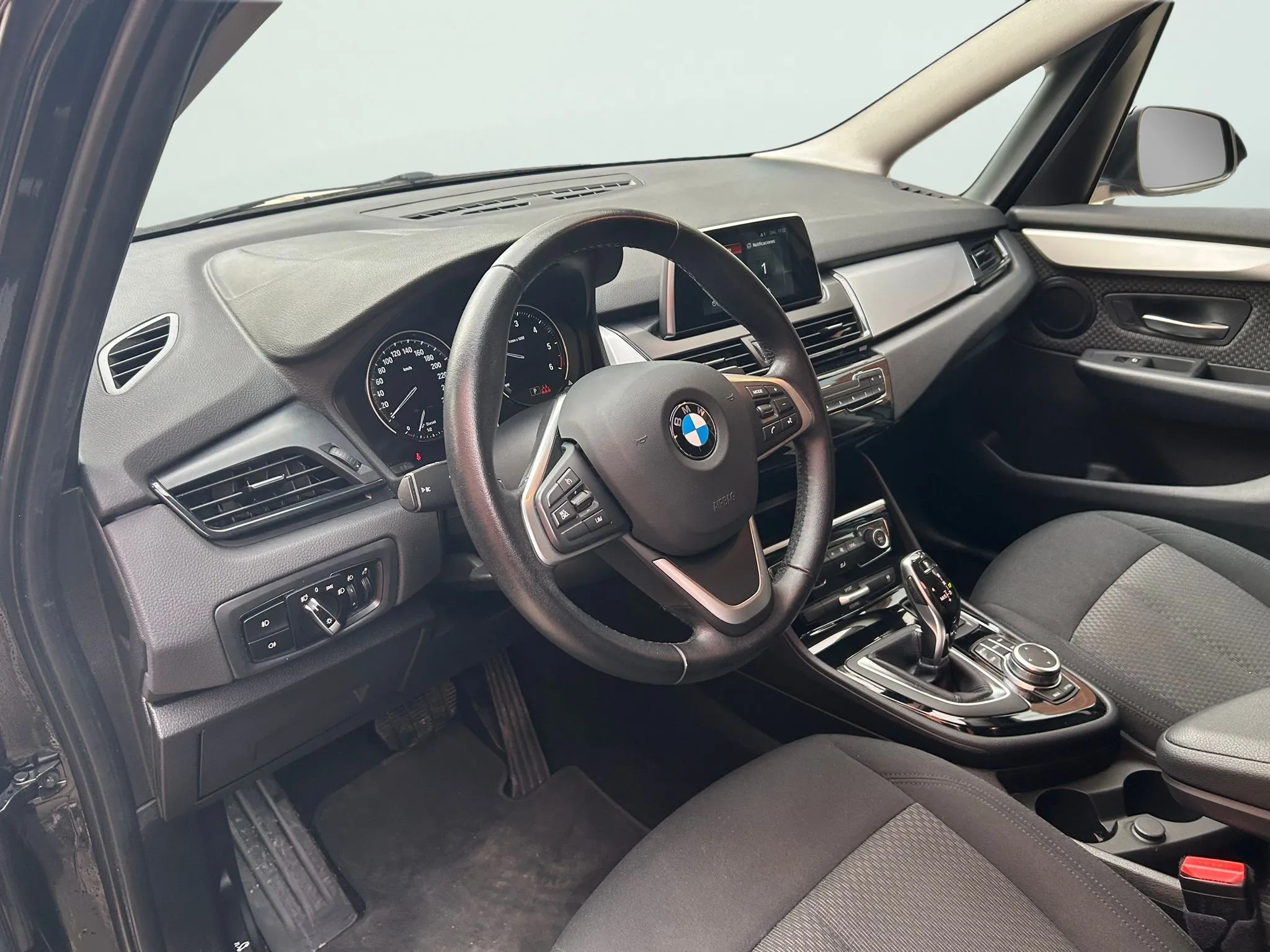 BMW Serie 2 Gran Tourer 216d - foto 11