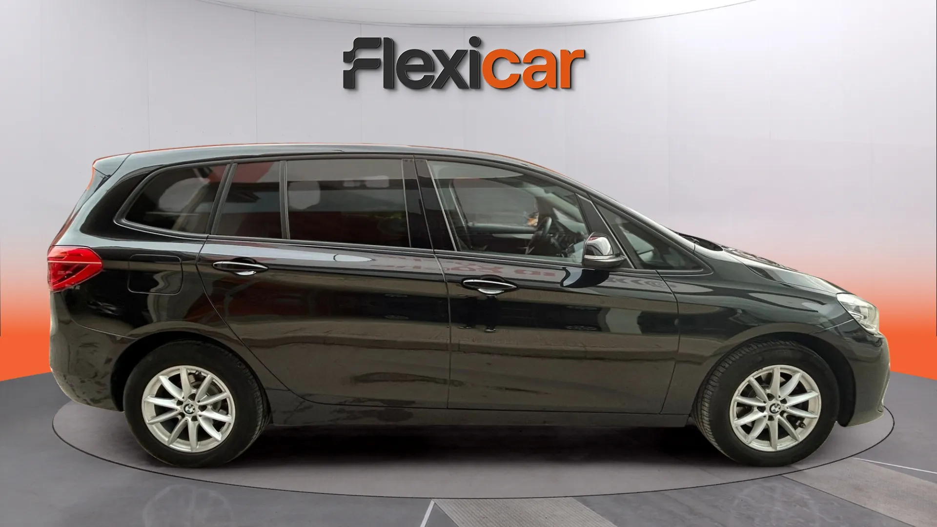 BMW Serie 2 Gran Tourer 216d - foto 8