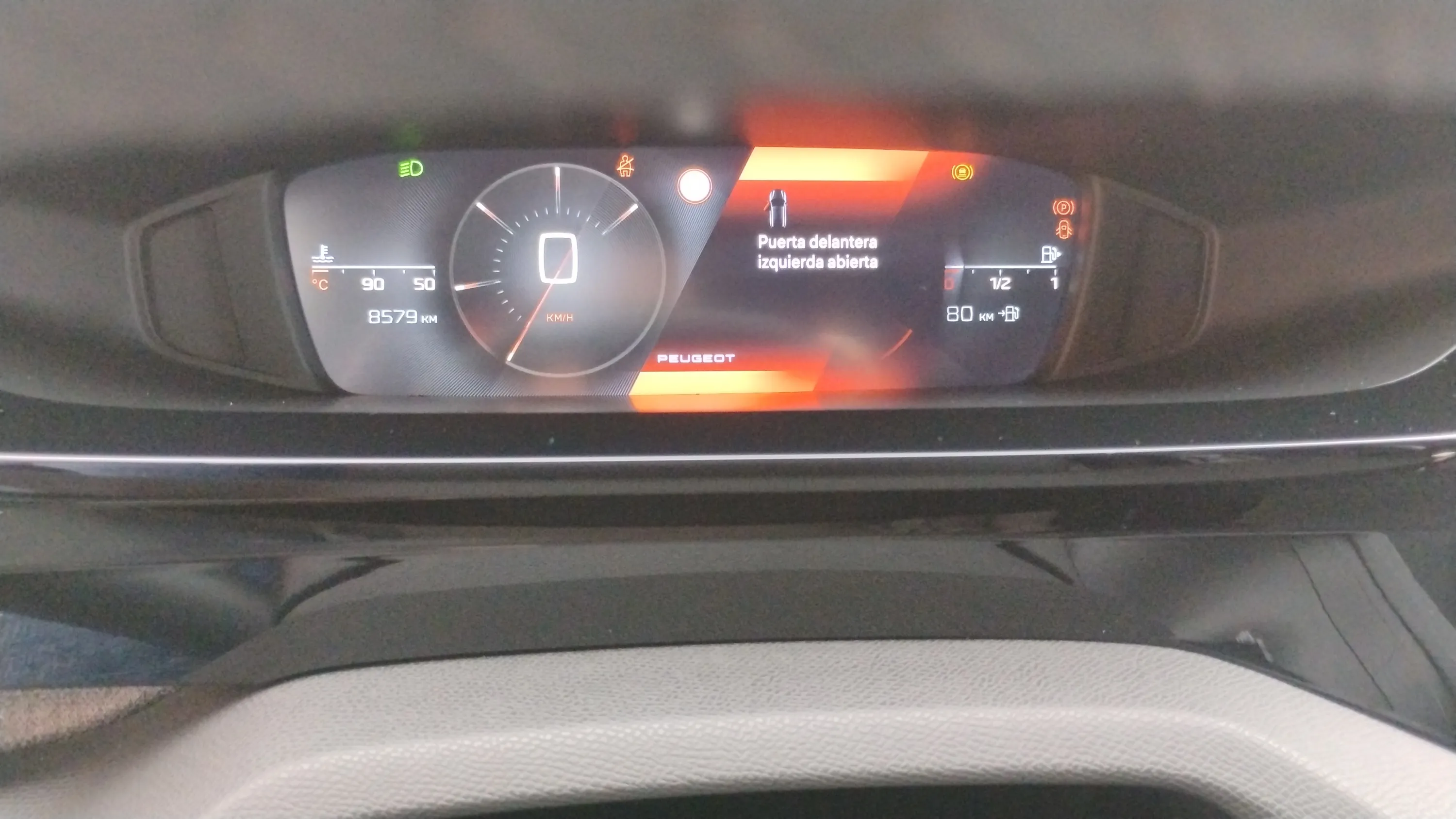 Peugeot 308 Allure PureTech 130 - foto 23
