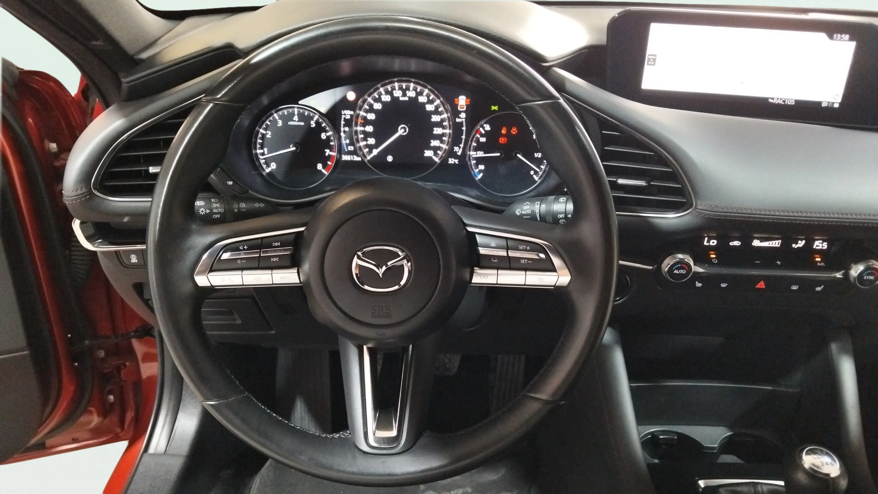 Mazda Mazda3 2.0 e-Skyactiv-X Zenith - foto 11