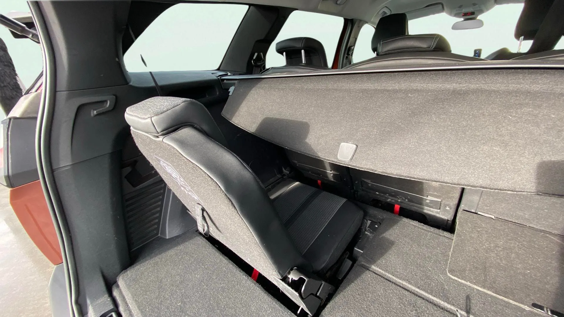 Peugeot 5008 1.2 PureTech Allure EAT8 - foto 29