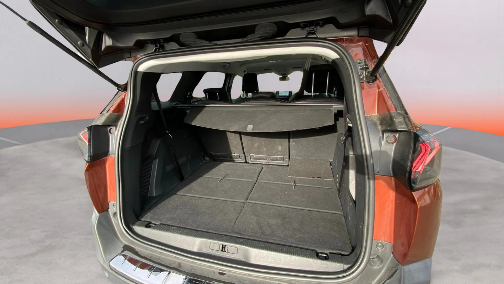 Peugeot 5008 1.2 PureTech Allure EAT8 - foto 30