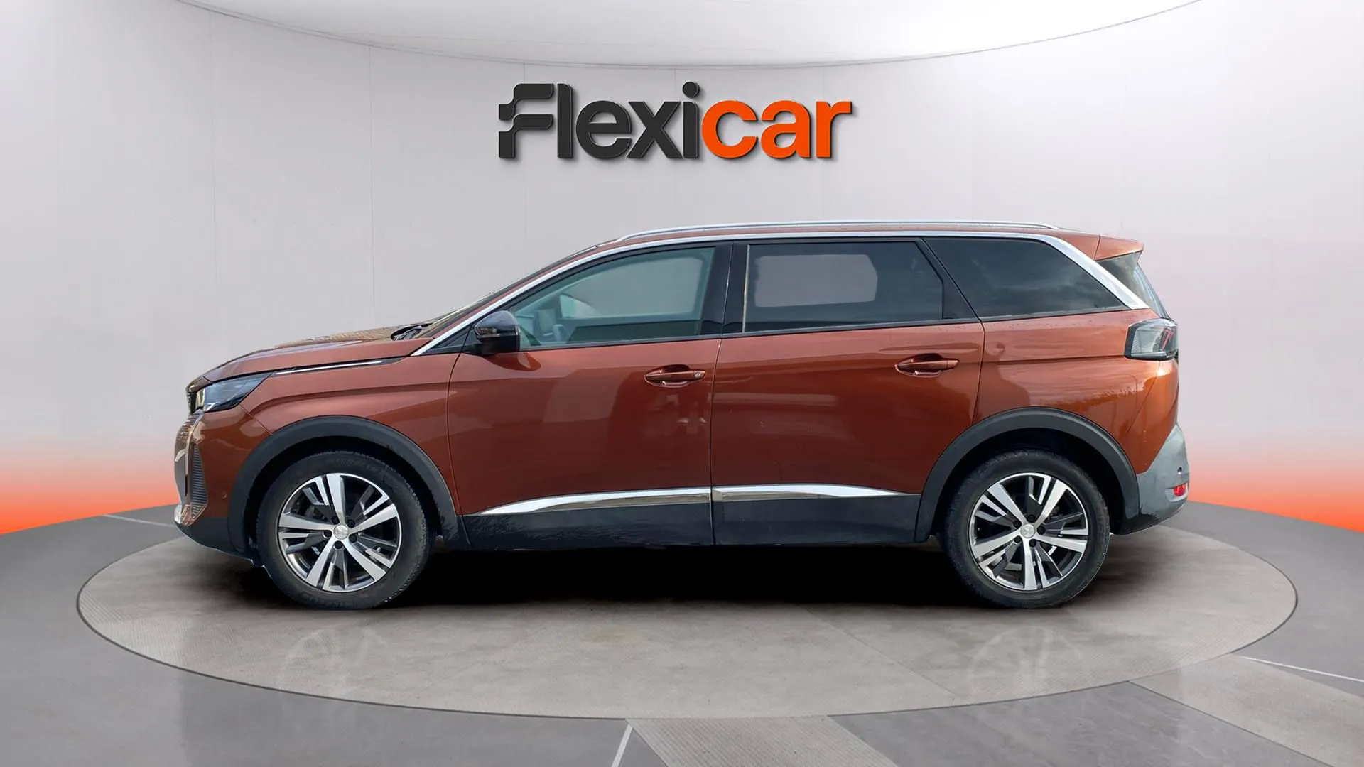 Peugeot 5008 1.2 PureTech Allure EAT8 - foto 5