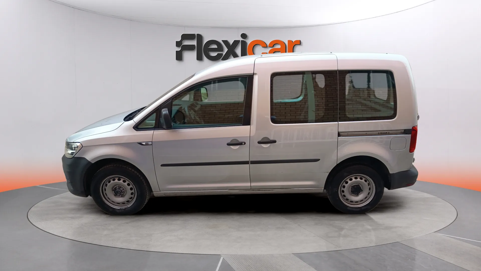 Volkswagen Caddy Beach 2.0 TDI BMT DSG - foto 4