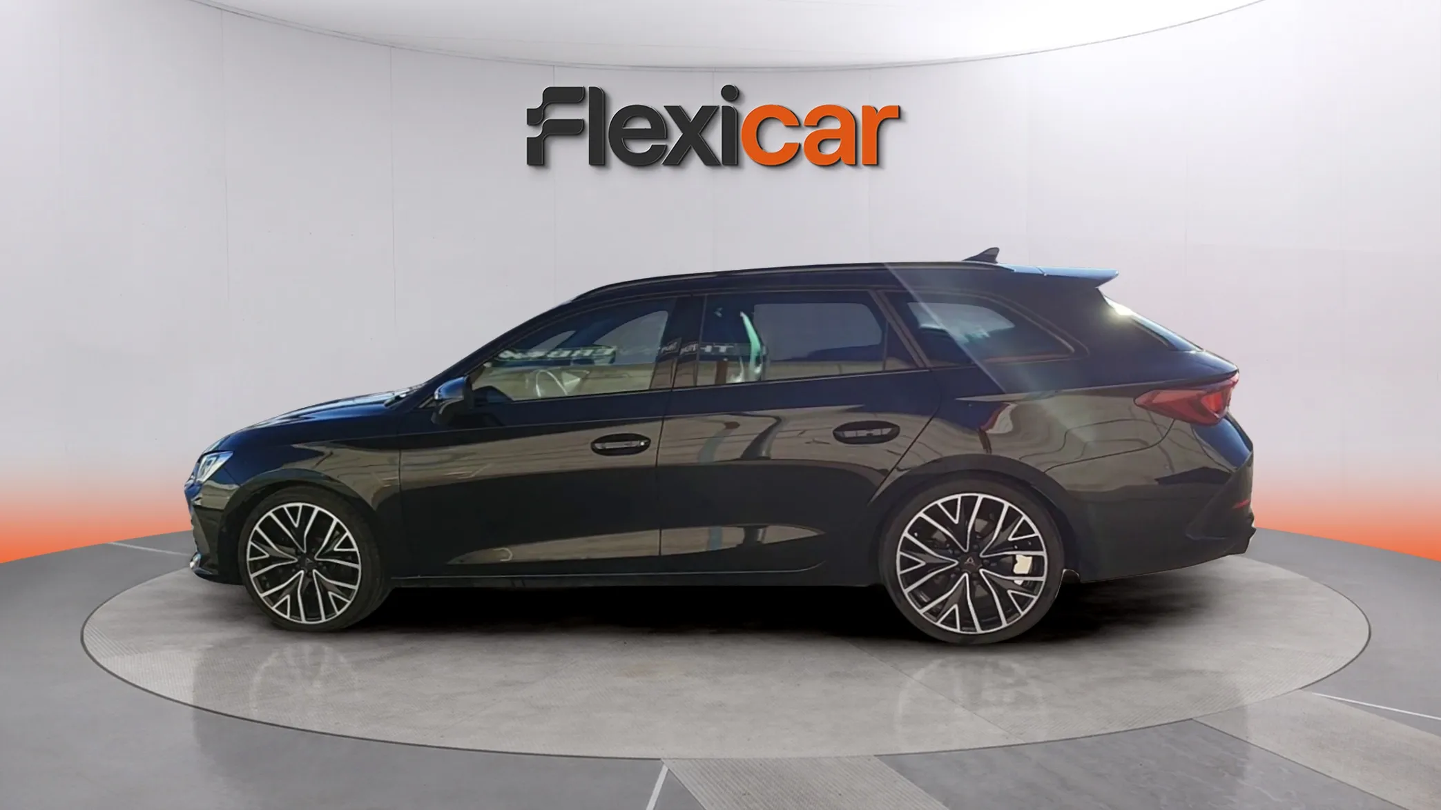 Cupra León SP 2.0 TSI 4Drive DSG - foto 4