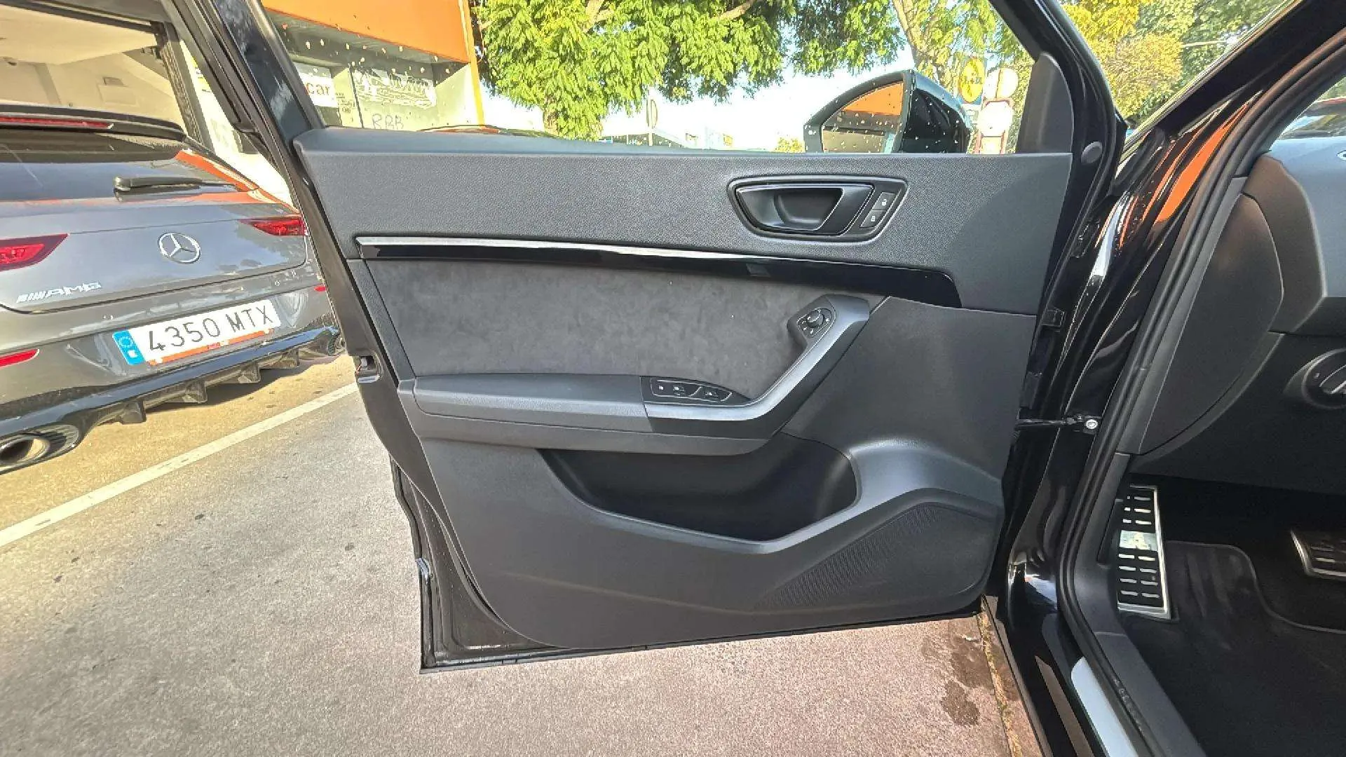 Cupra Ateca 2.0 TSI 4Drive DSG - foto 22