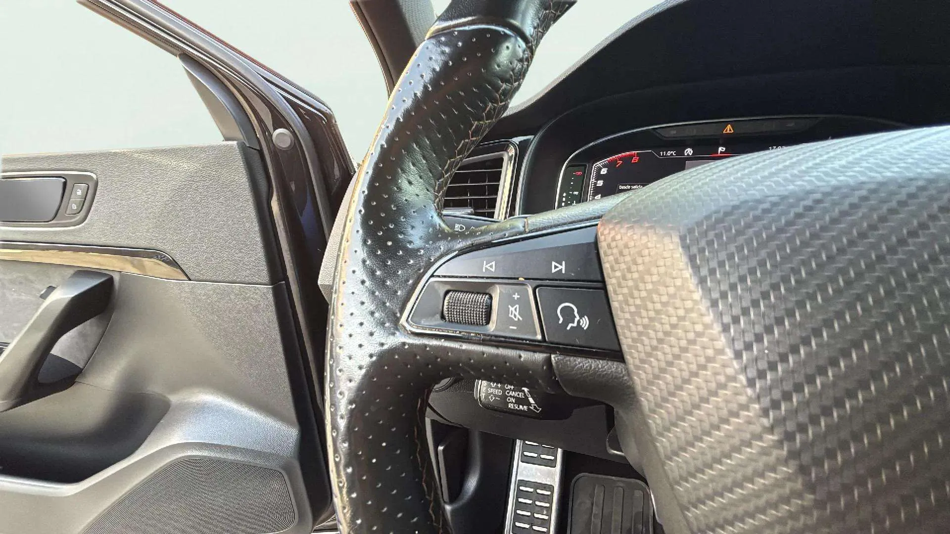 Cupra Ateca 2.0 TSI 4Drive DSG - foto 25