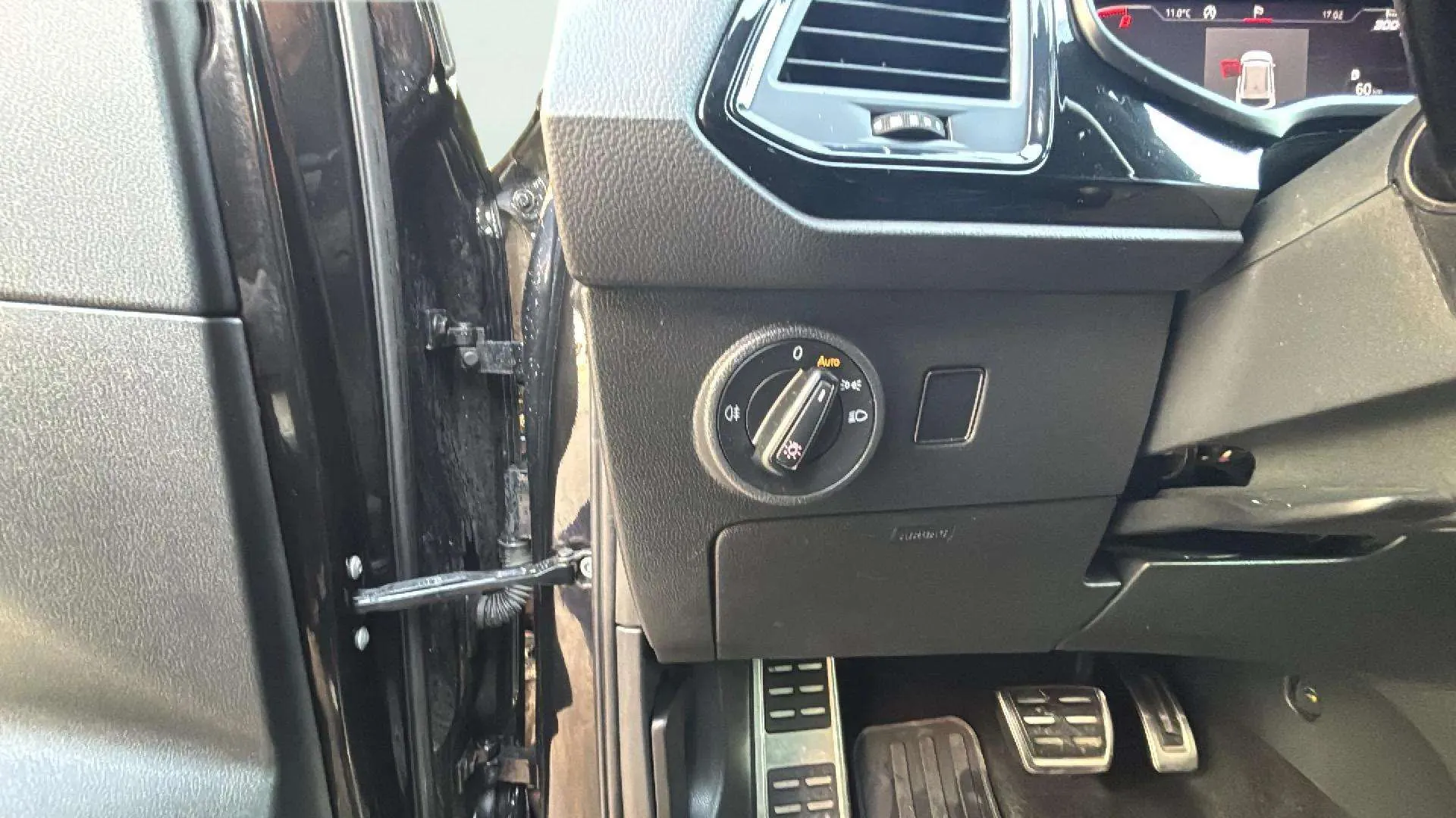 Cupra Ateca 2.0 TSI 4Drive DSG - foto 24