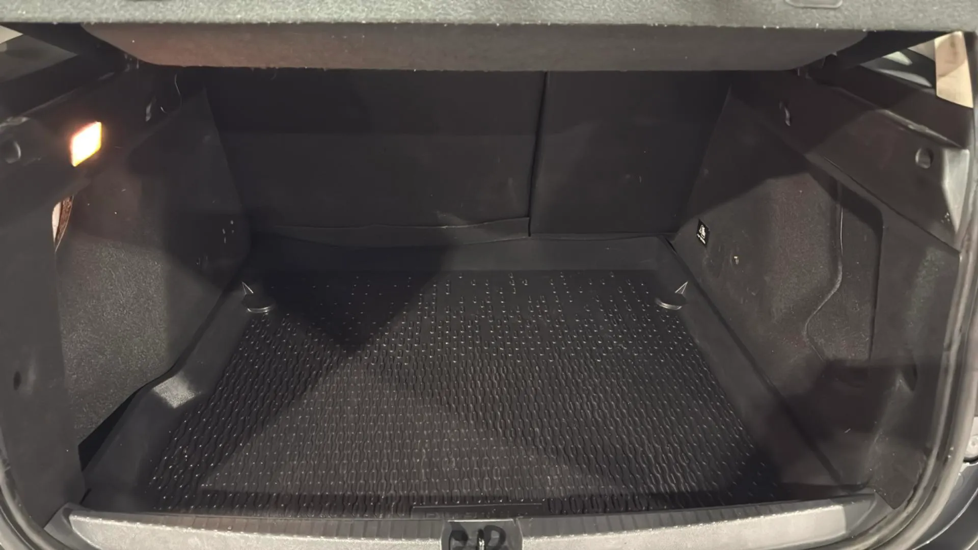 Dacia Duster Prestige TCe 4x2 EDC - foto 9