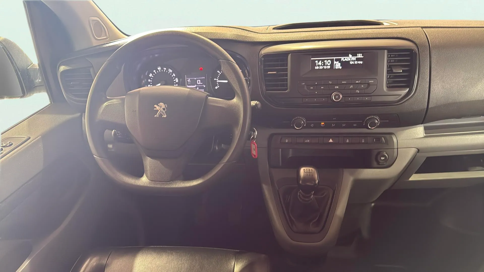 Peugeot Expert Pro 1.5 BlueHDi 120 Standard - foto 21