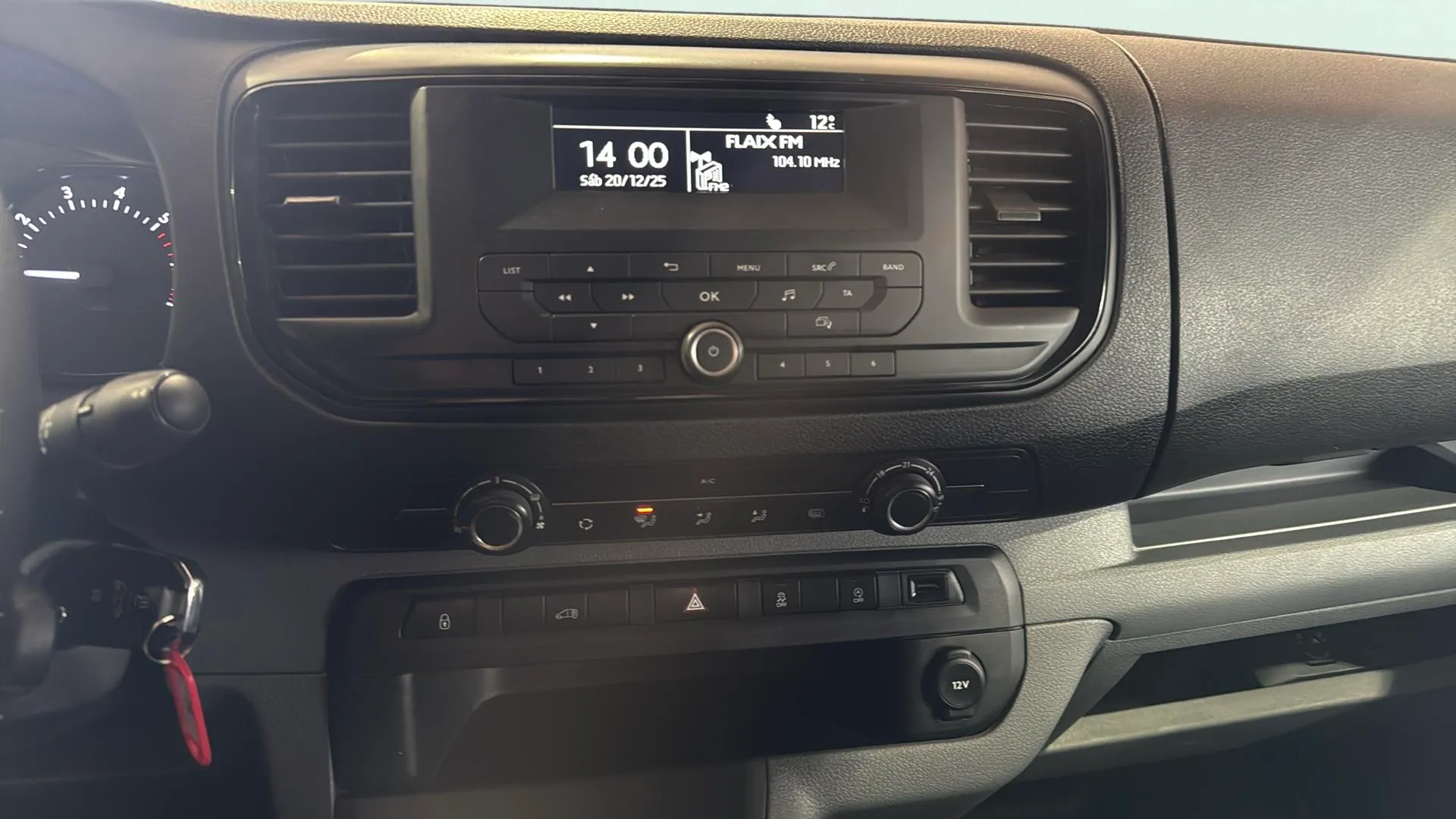 Peugeot Expert Pro 1.5 BlueHDi 120 Standard - foto 12