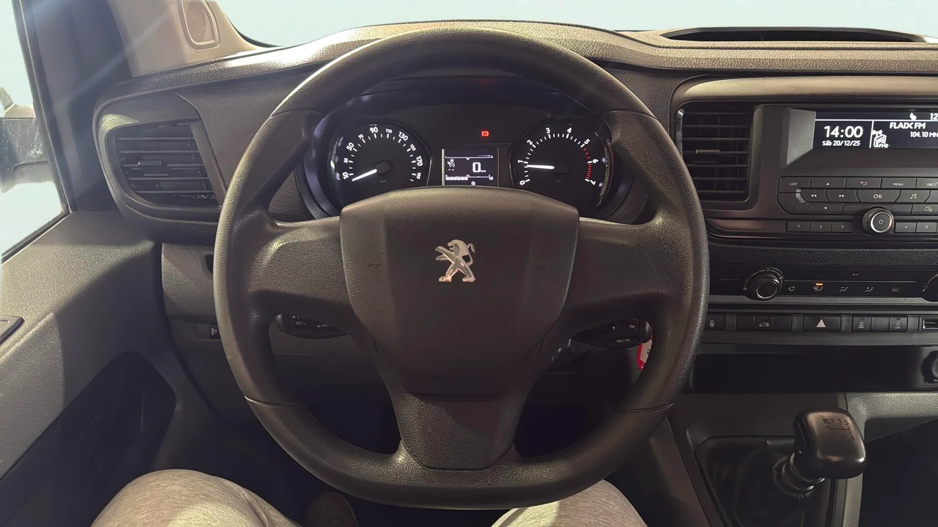 Peugeot Expert Pro 1.5 BlueHDi 120 Standard - foto 13