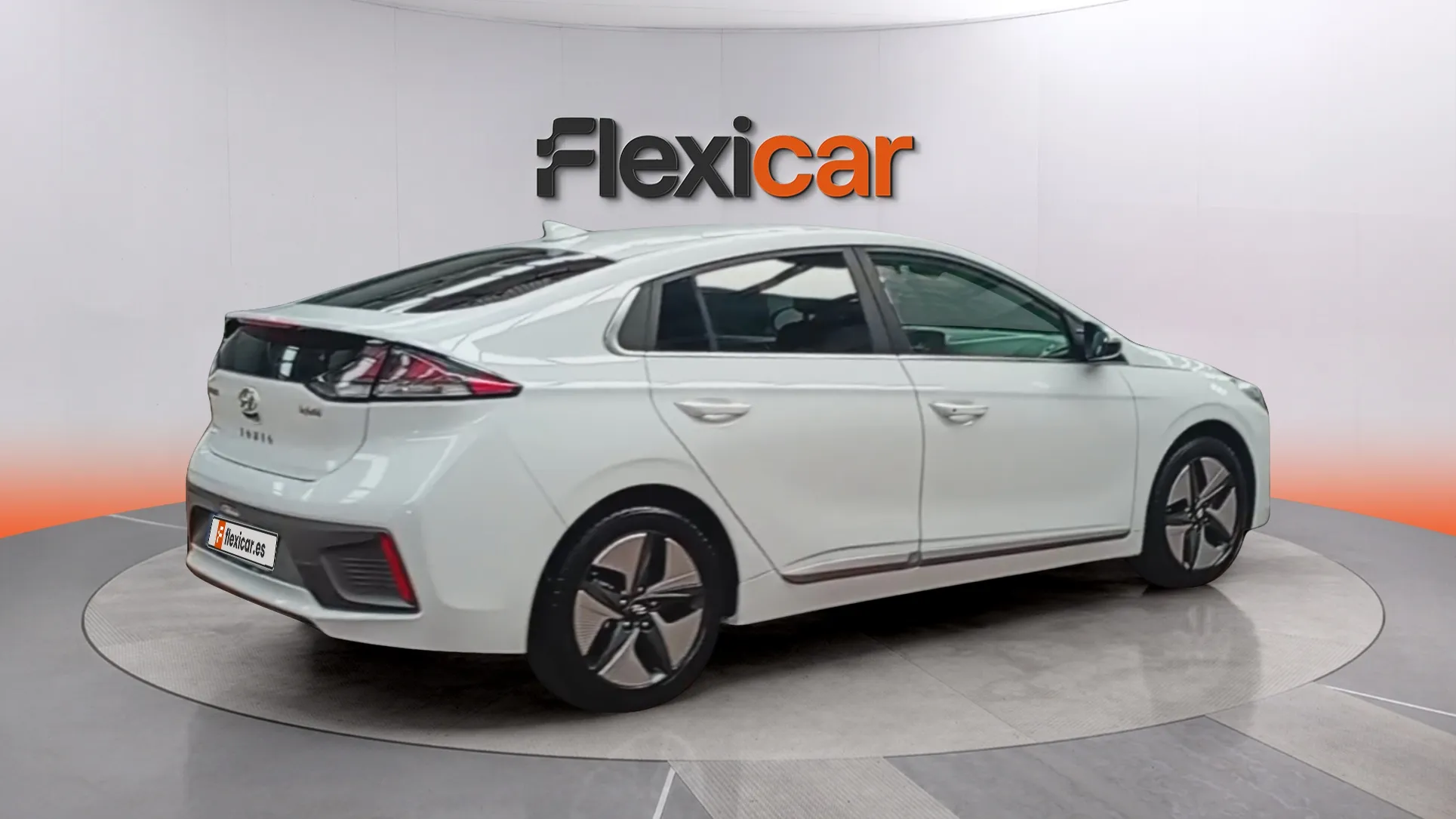 Hyundai Ioniq 1.6 GDI HEV Tecno DCT - foto 7