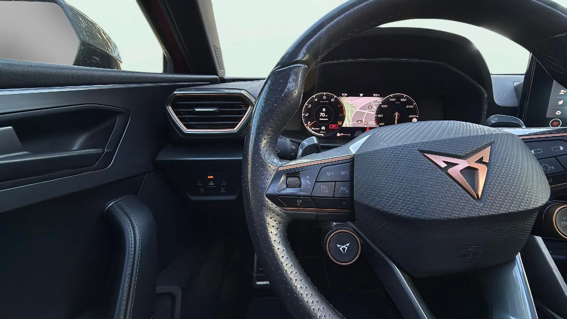 Cupra León 2.0 TSI DSG - foto 20