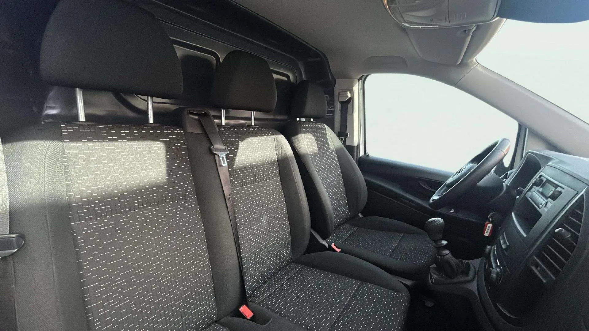 Mercedes-Benz Vito 110CDI furgón Base compacta - foto 13