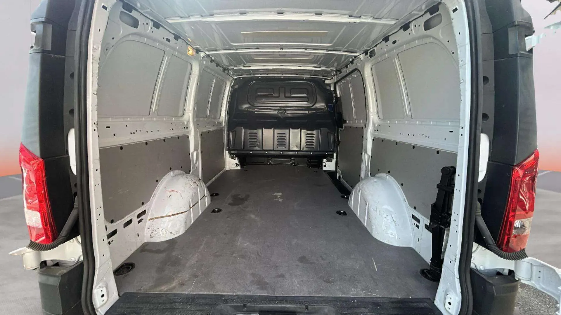 Mercedes-Benz Vito 110CDI furgón Base compacta - foto 12