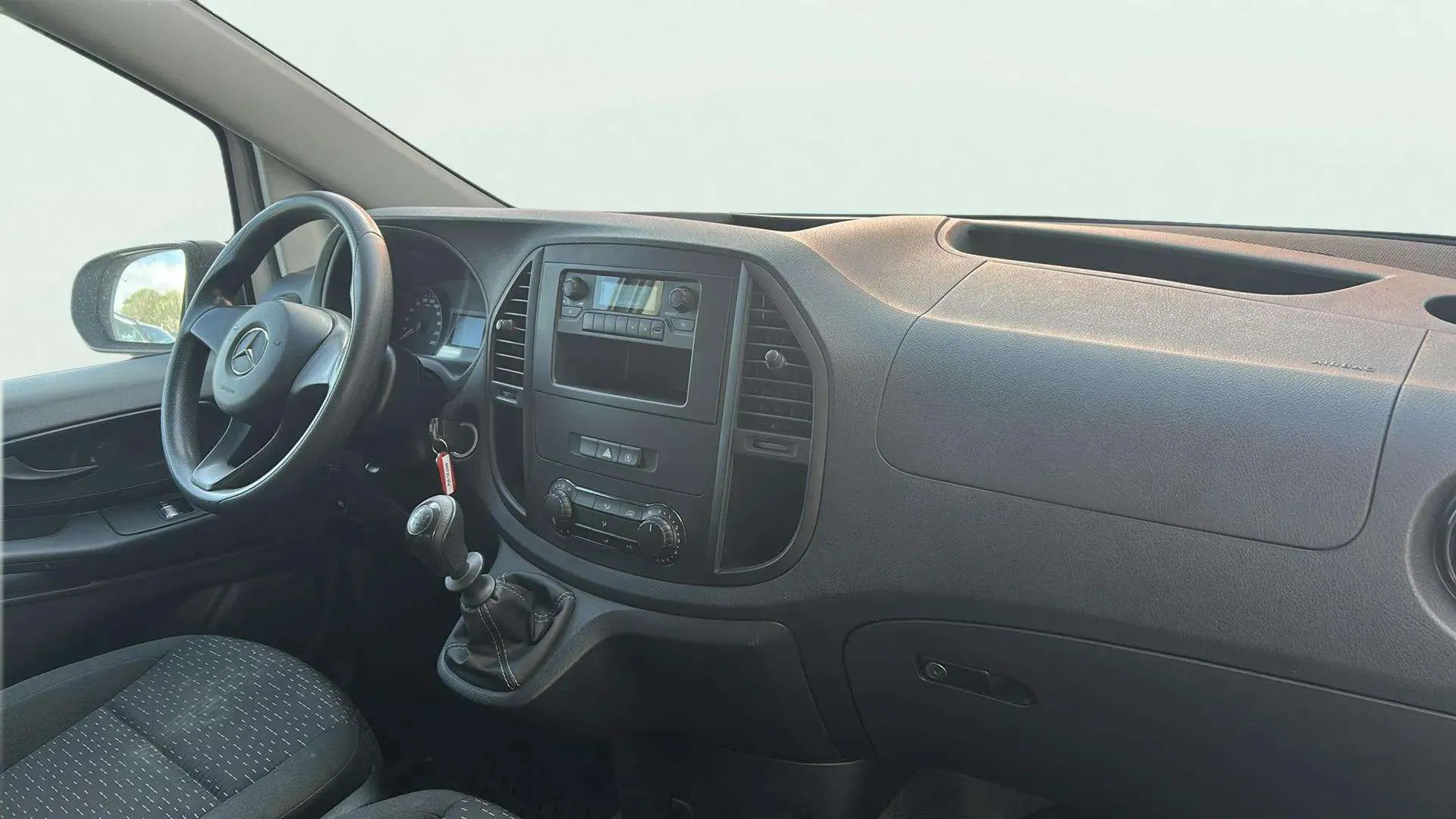 Mercedes-Benz Vito 110CDI furgón Base compacta - foto 18