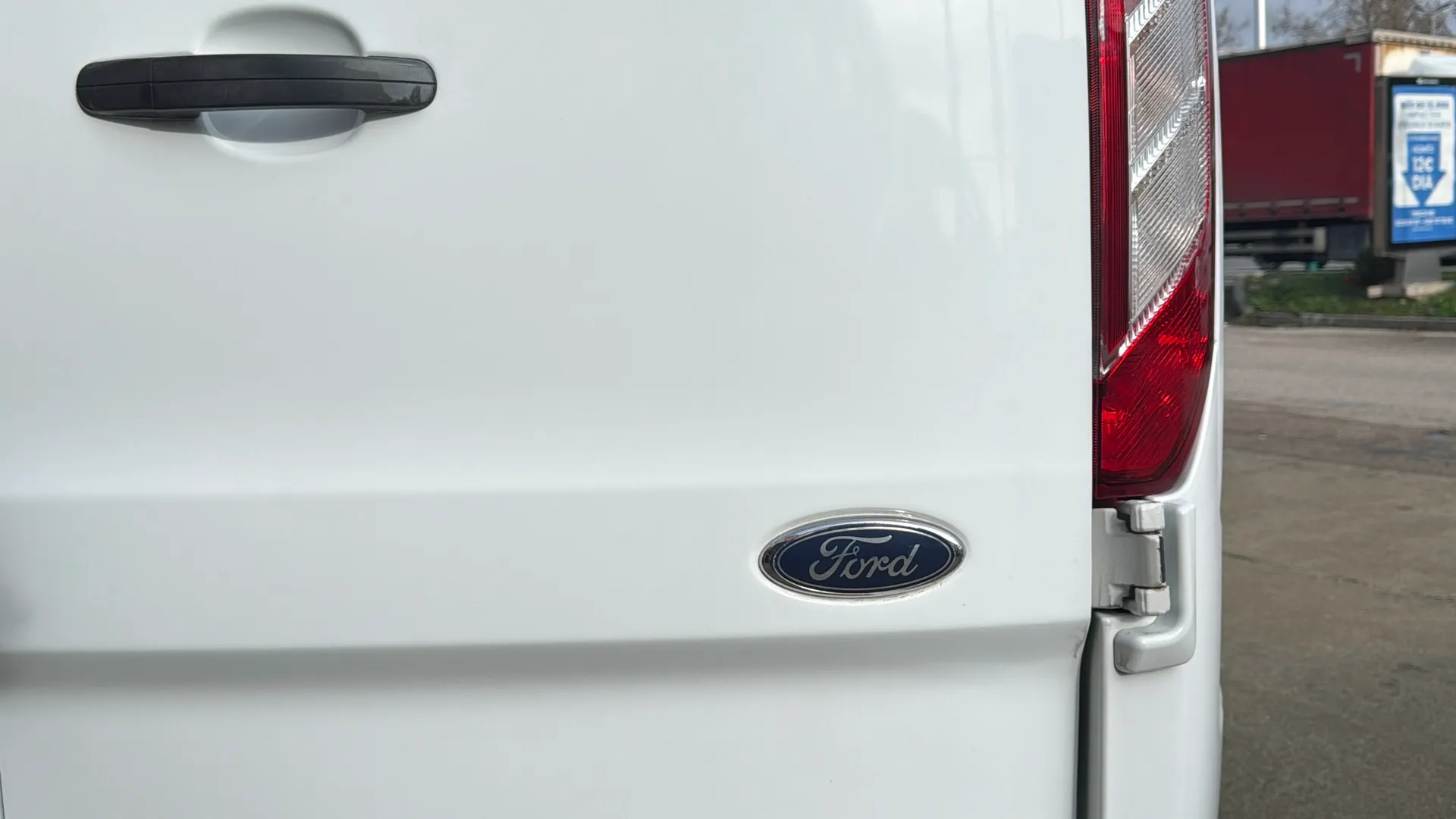 Ford Transit Custom Van 2.0 TDCi 280 L1 Trend - foto 20