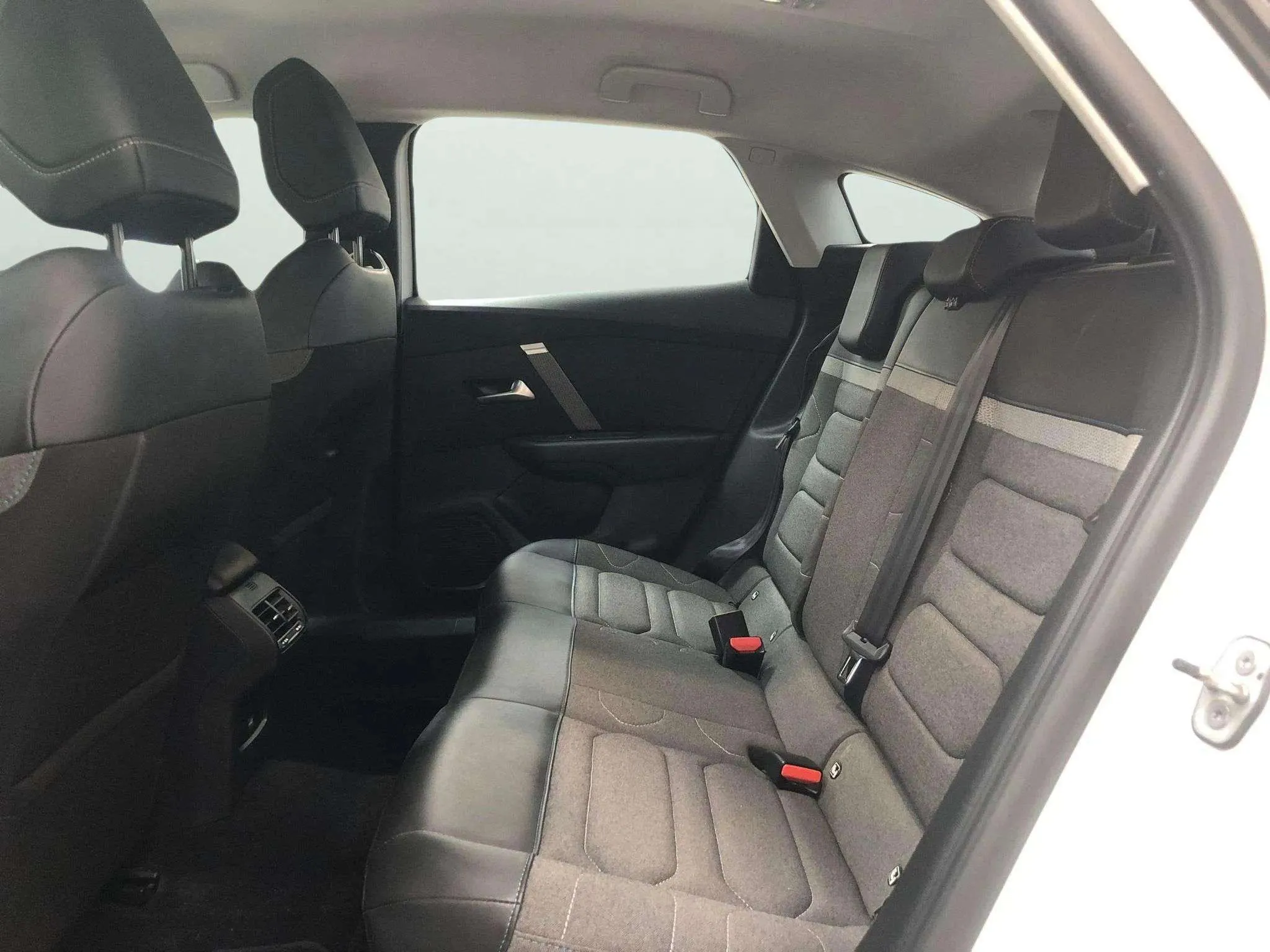 Citroën C4 BlueHDi 110 Feel - foto 9
