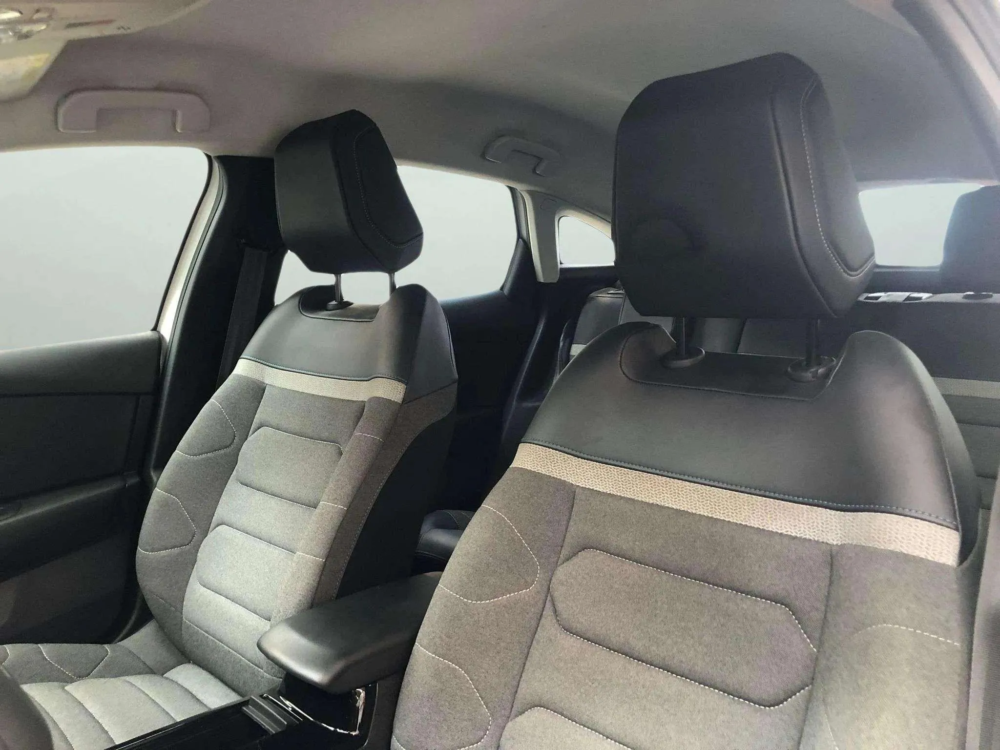 Citroën C4 BlueHDi 110 Feel - foto 8