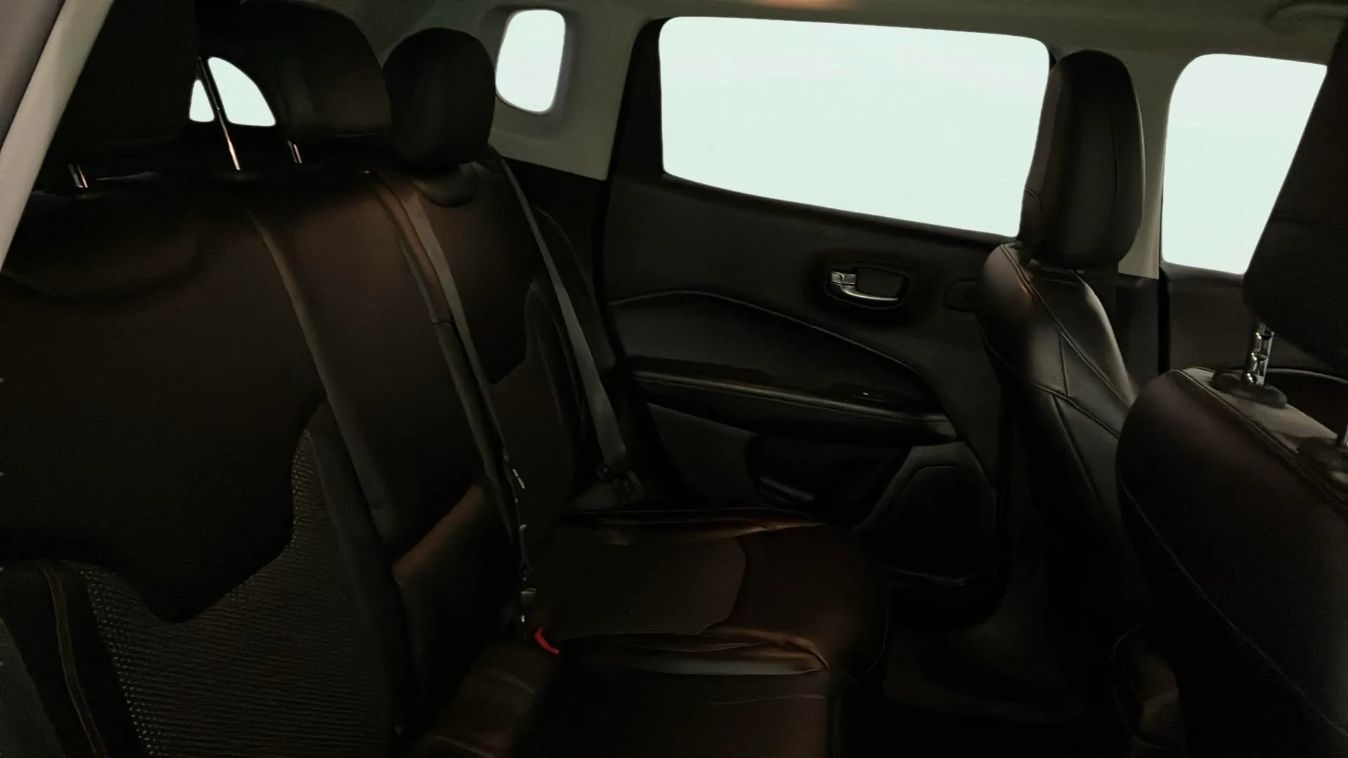 Jeep Compass 2.0 Mjet Limited 4x4 AD - foto 19