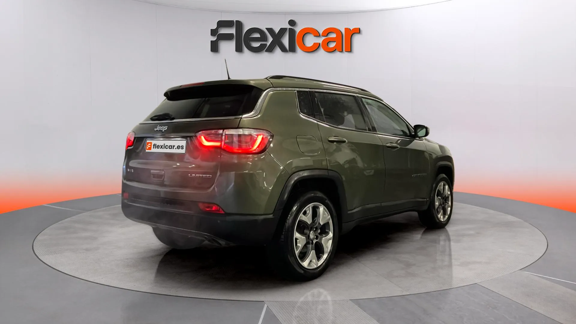 Jeep Compass 2.0 Mjet Limited 4x4 AD - foto 6