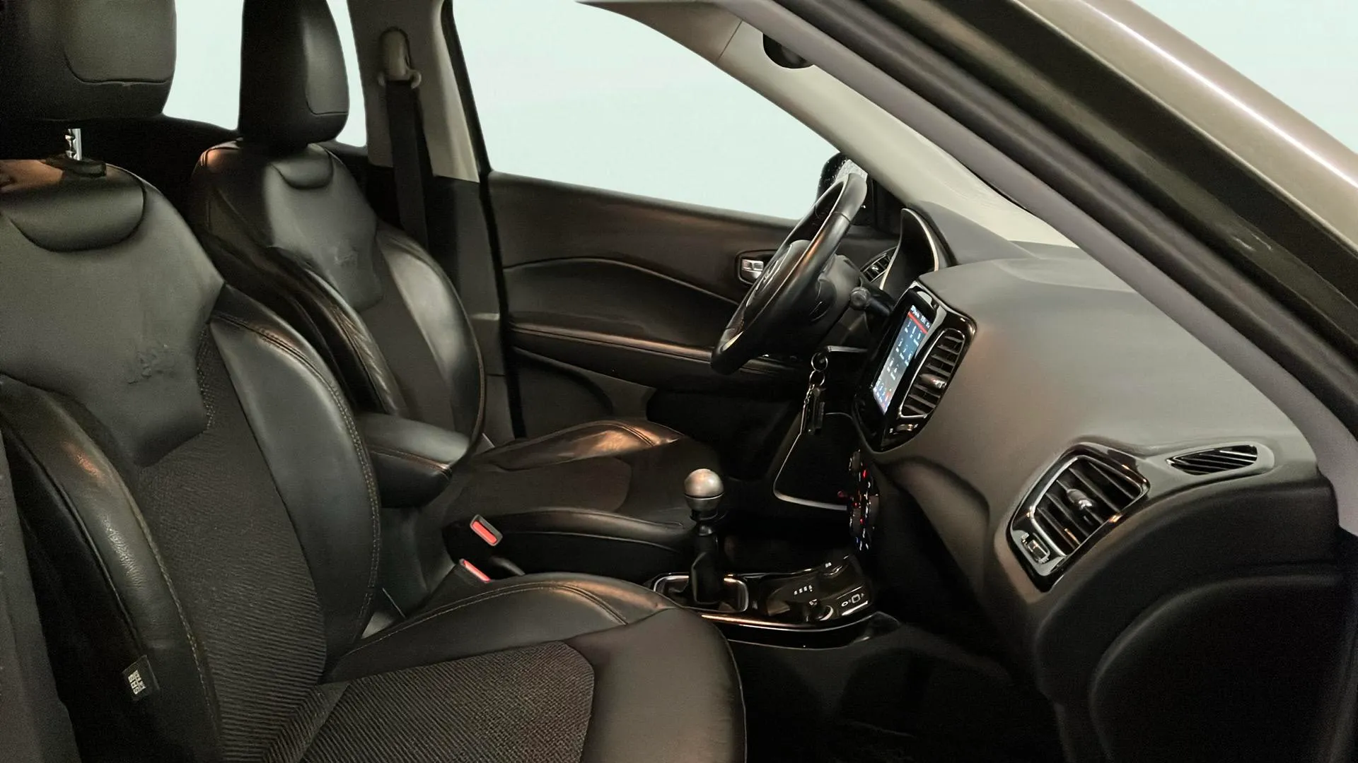 Jeep Compass 2.0 Mjet Limited 4x4 AD - foto 16