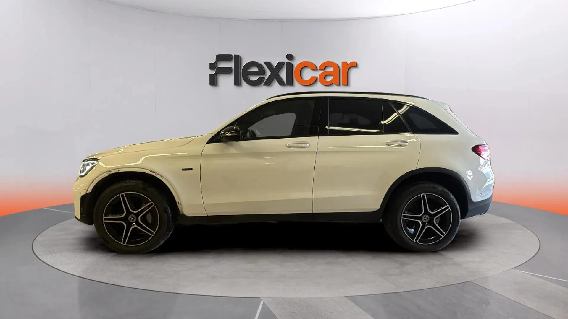Mercedes-Benz GLC 300 de 4MATIC - foto 3