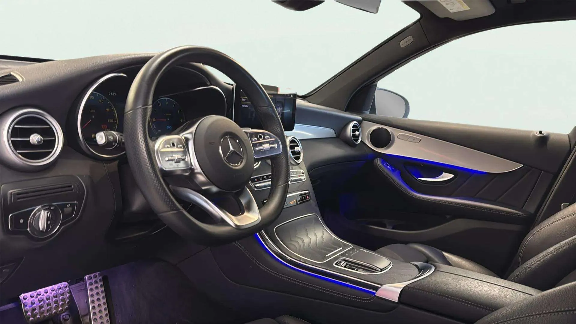 Mercedes-Benz GLC 300 de 4MATIC - foto 10