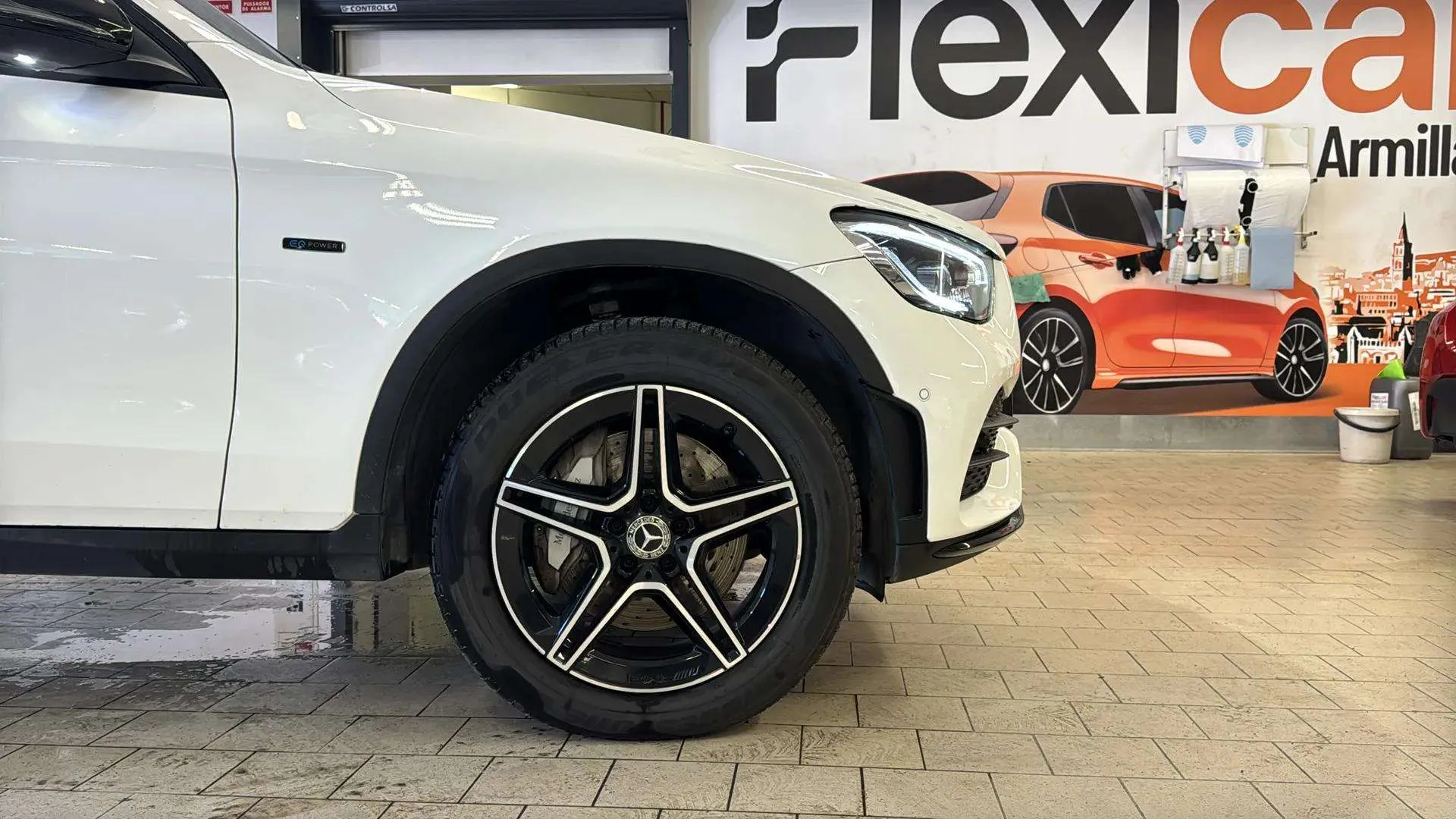 Mercedes-Benz GLC 300 de 4MATIC - foto 8