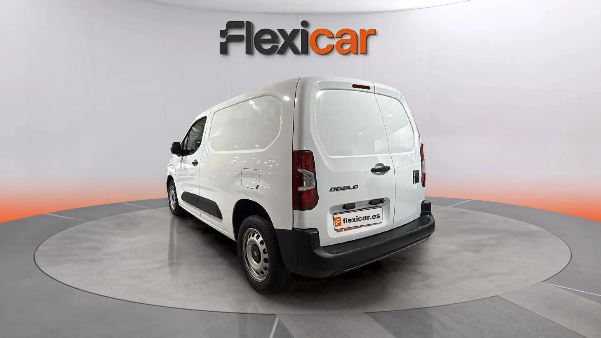 Fiat Doblò Furgón L1 BlueHDi 1.5 L 650KG - foto 7