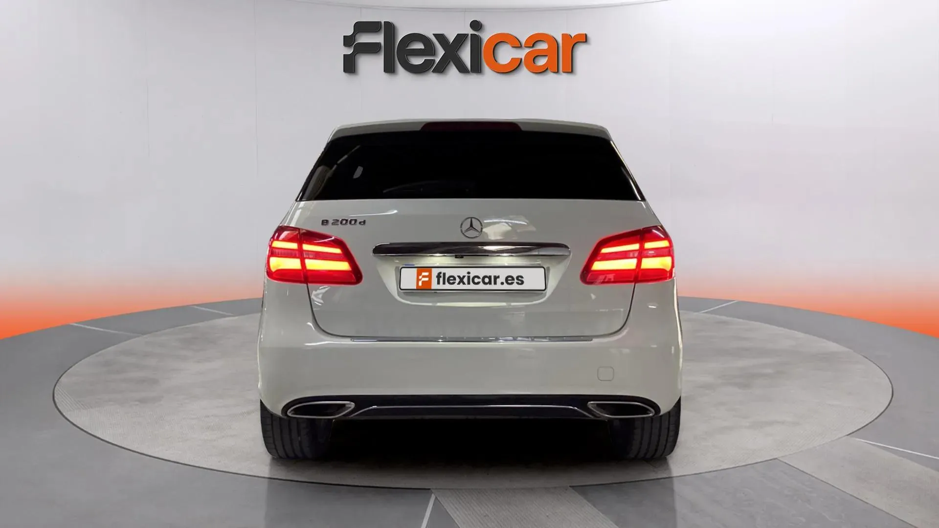 Mercedes-Benz Clase B B 200 d - foto 4