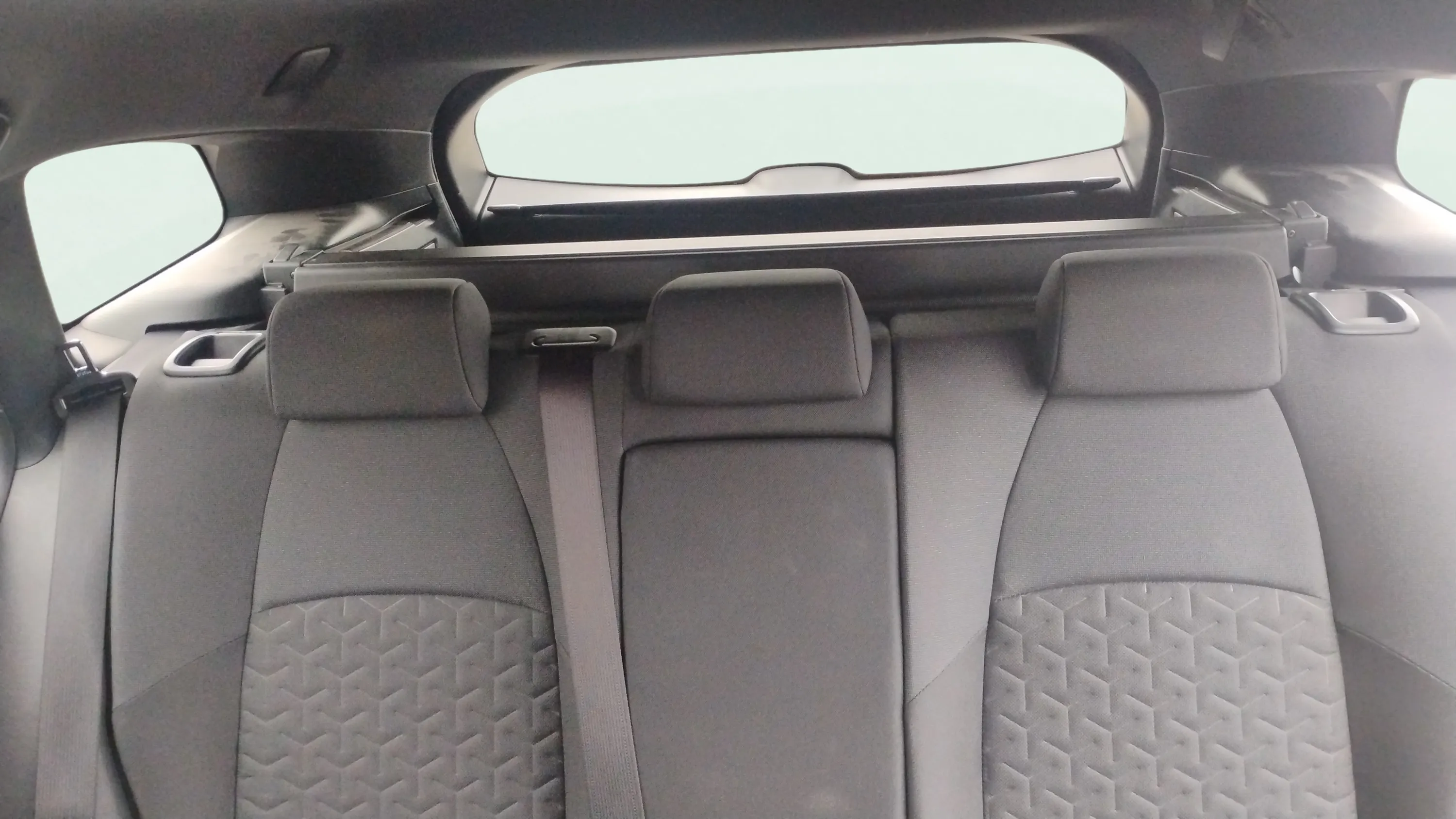Toyota Corolla 2.0 180H Active Tech E-CVT Touring Sport - foto 14