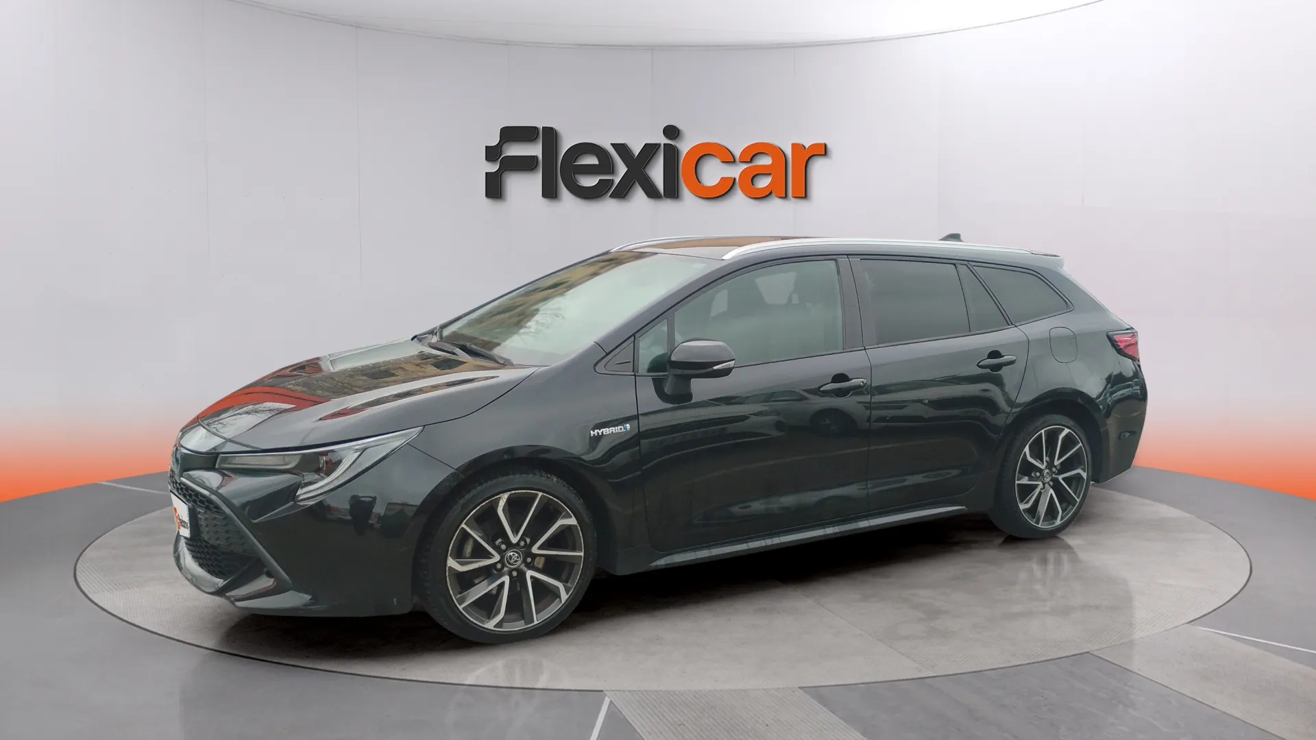 Toyota Corolla 2.0 180H Active Tech E-CVT Touring Sport - foto 2