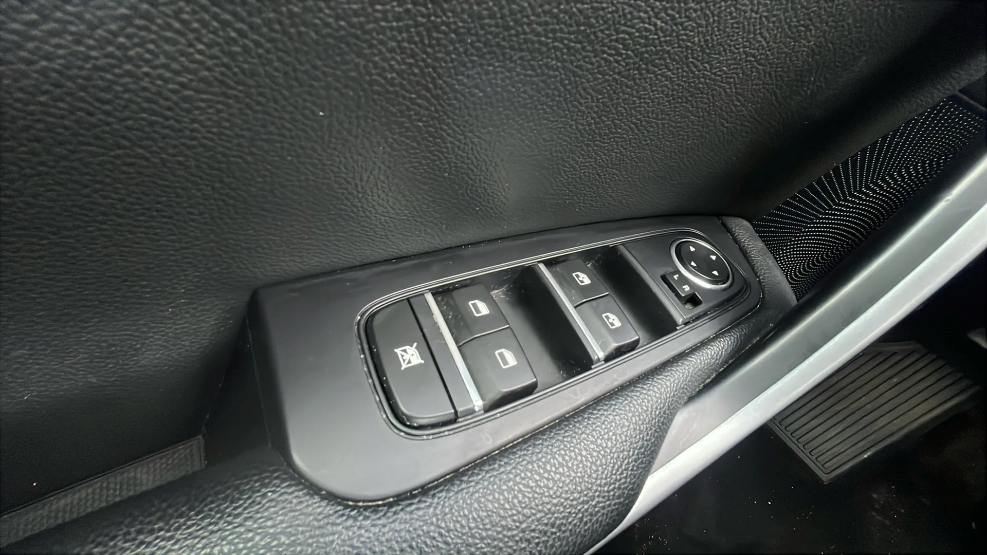 Kia Ceed 1.6 CRDi Concept - foto 24