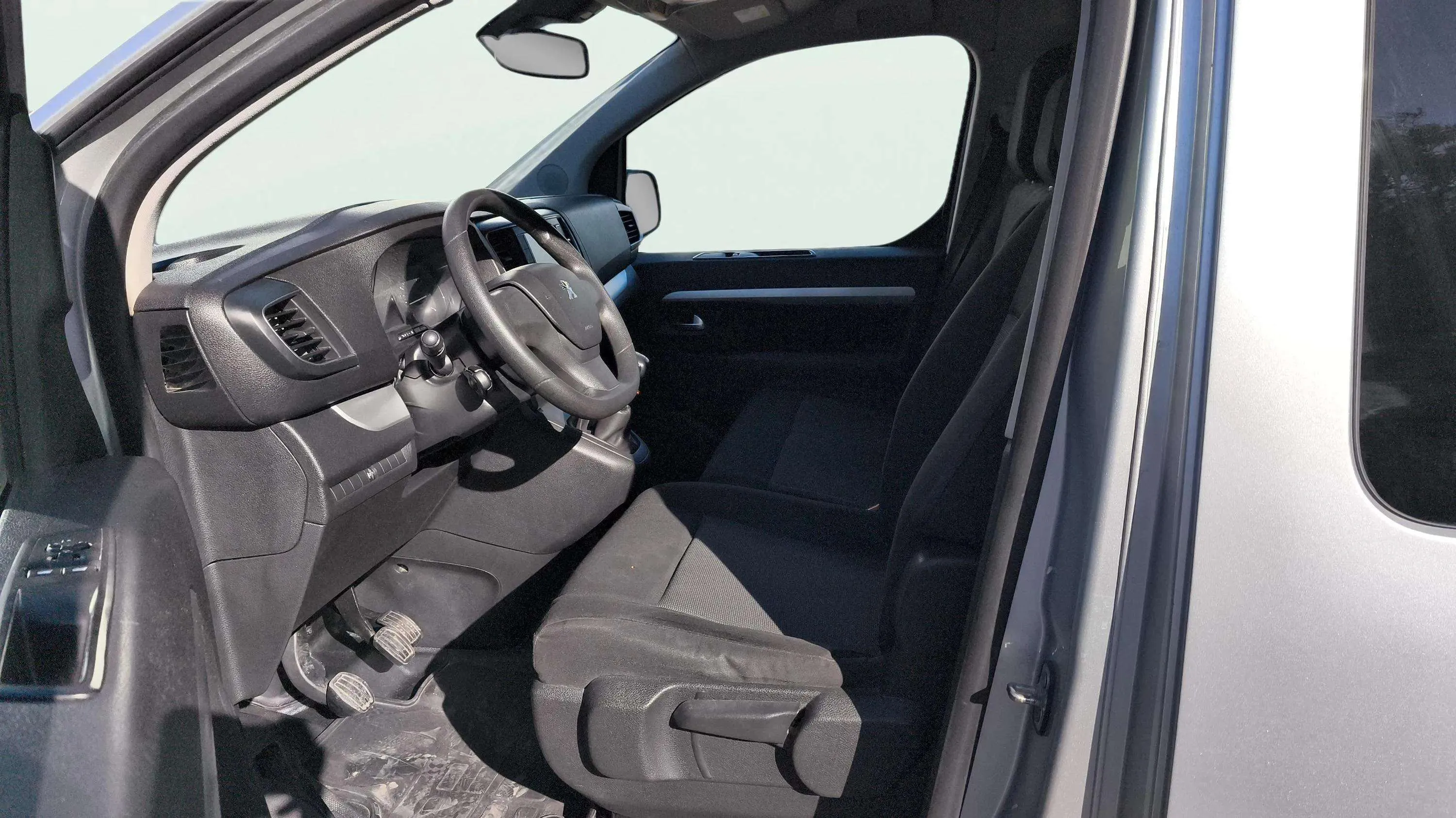 Peugeot Traveller Active 1.6 BlueHDi Standard - foto 13