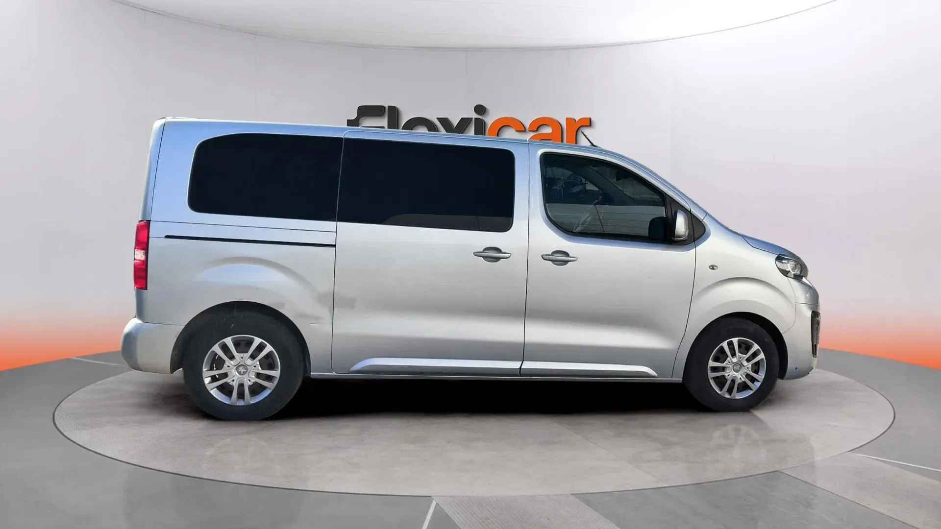 Peugeot Traveller Active 1.6 BlueHDi Standard - foto 8