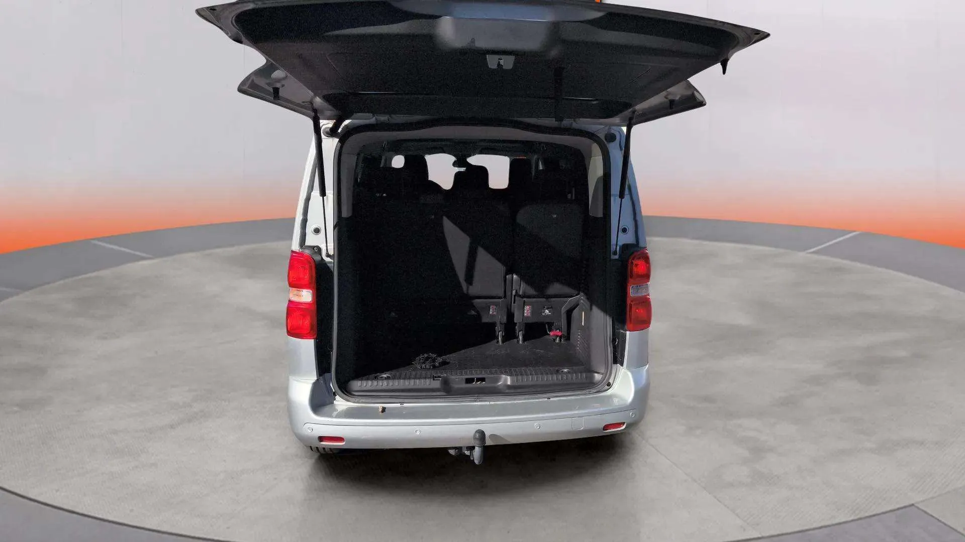 Peugeot Traveller Active 1.6 BlueHDi Standard - foto 15