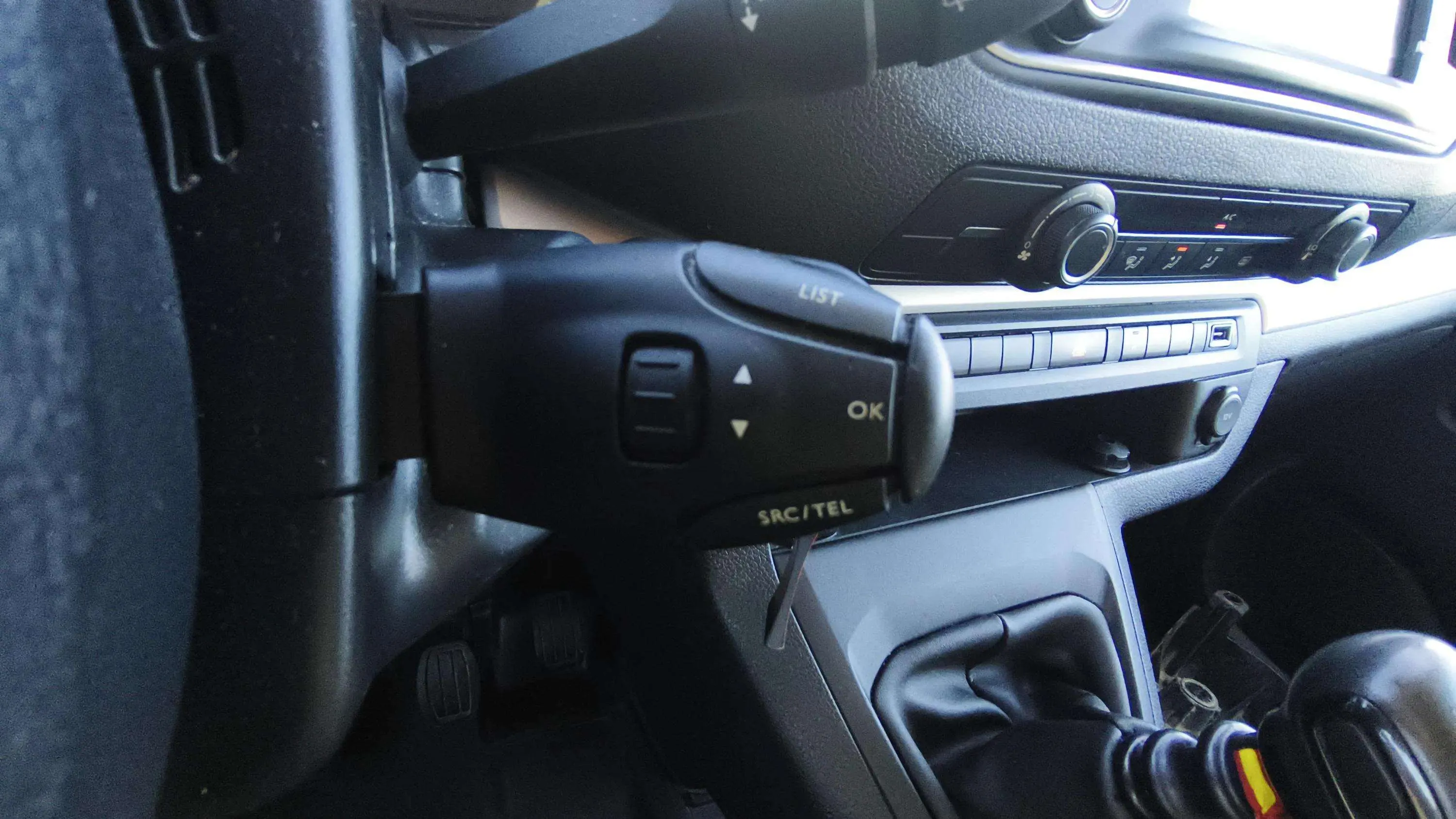 Peugeot Traveller Active 1.6 BlueHDi Standard - foto 18
