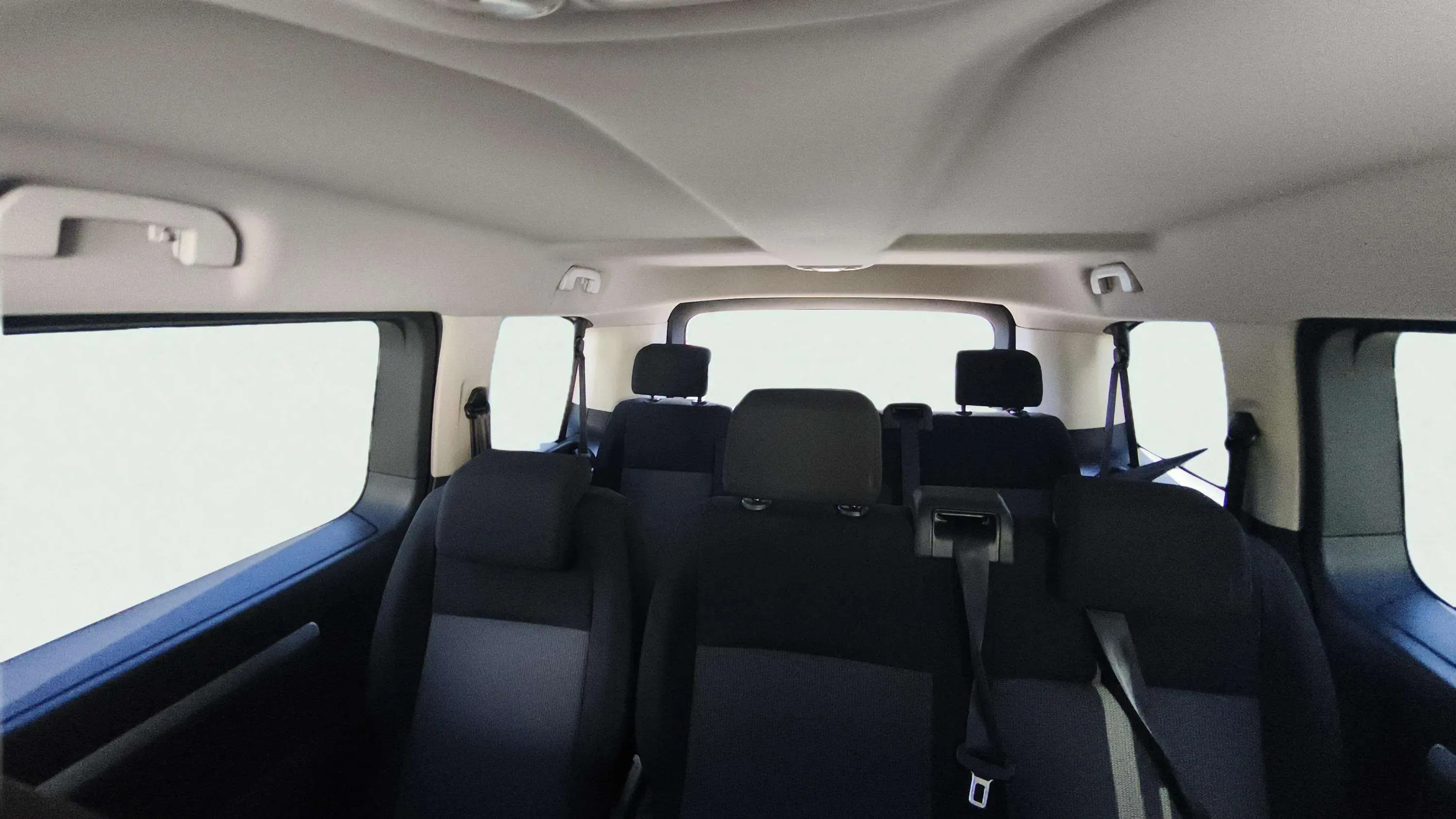 Peugeot Traveller Active 1.6 BlueHDi Standard - foto 22