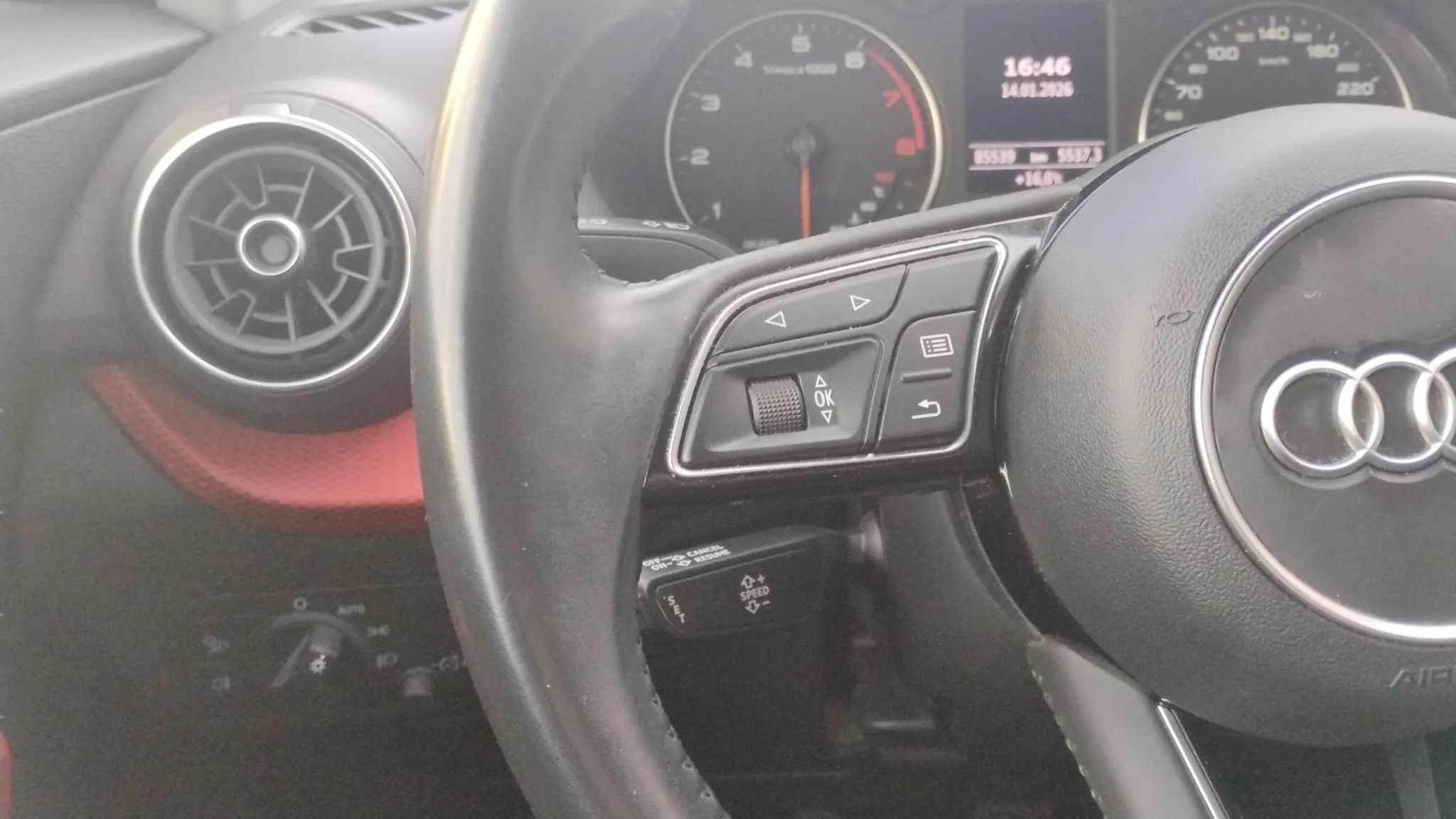 Audi Q2 Sport 30 TFSI - foto 6