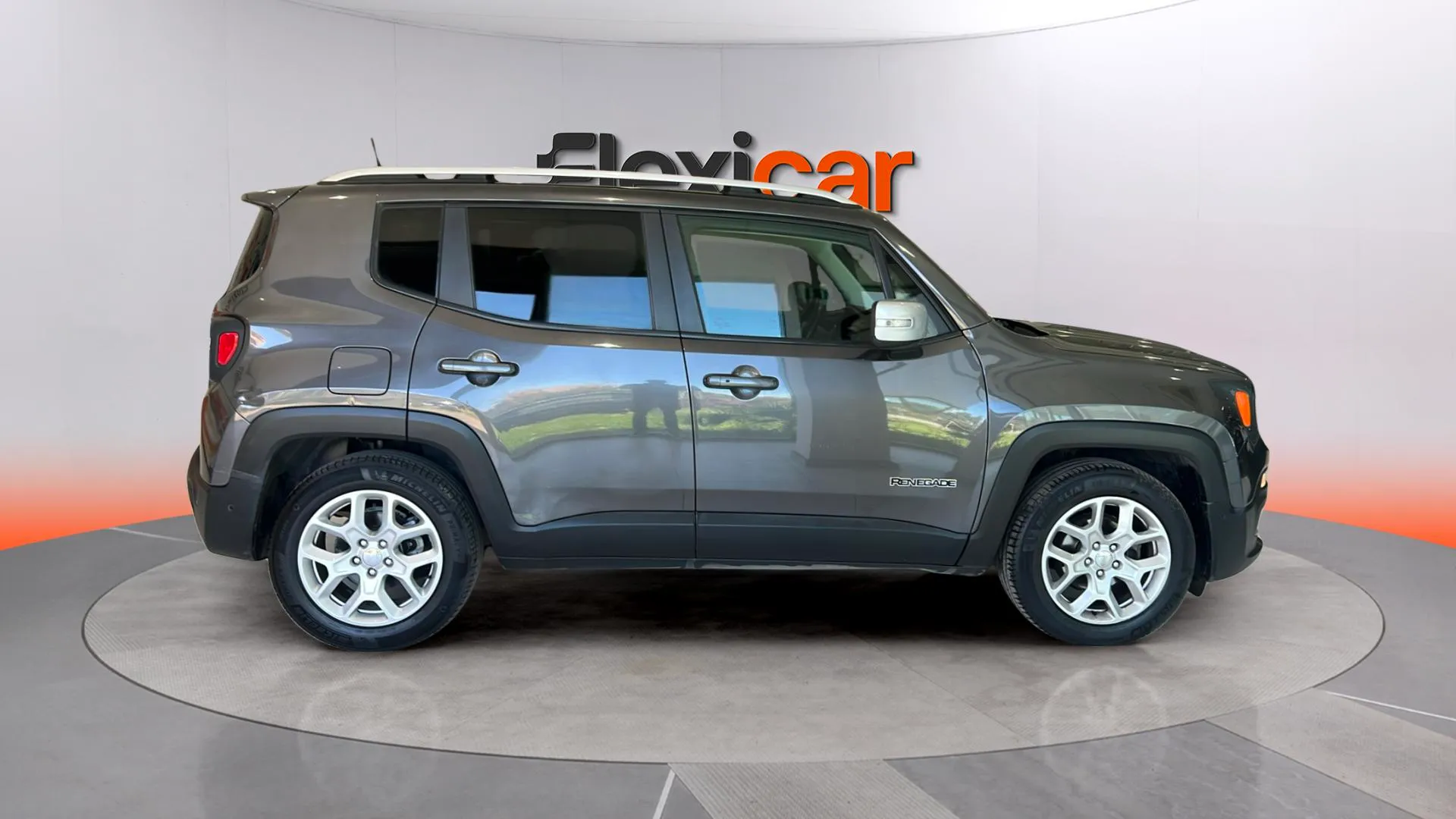 Jeep Renegade 1.6 Mjet Limited 4x2 Ddct E6 - foto 3