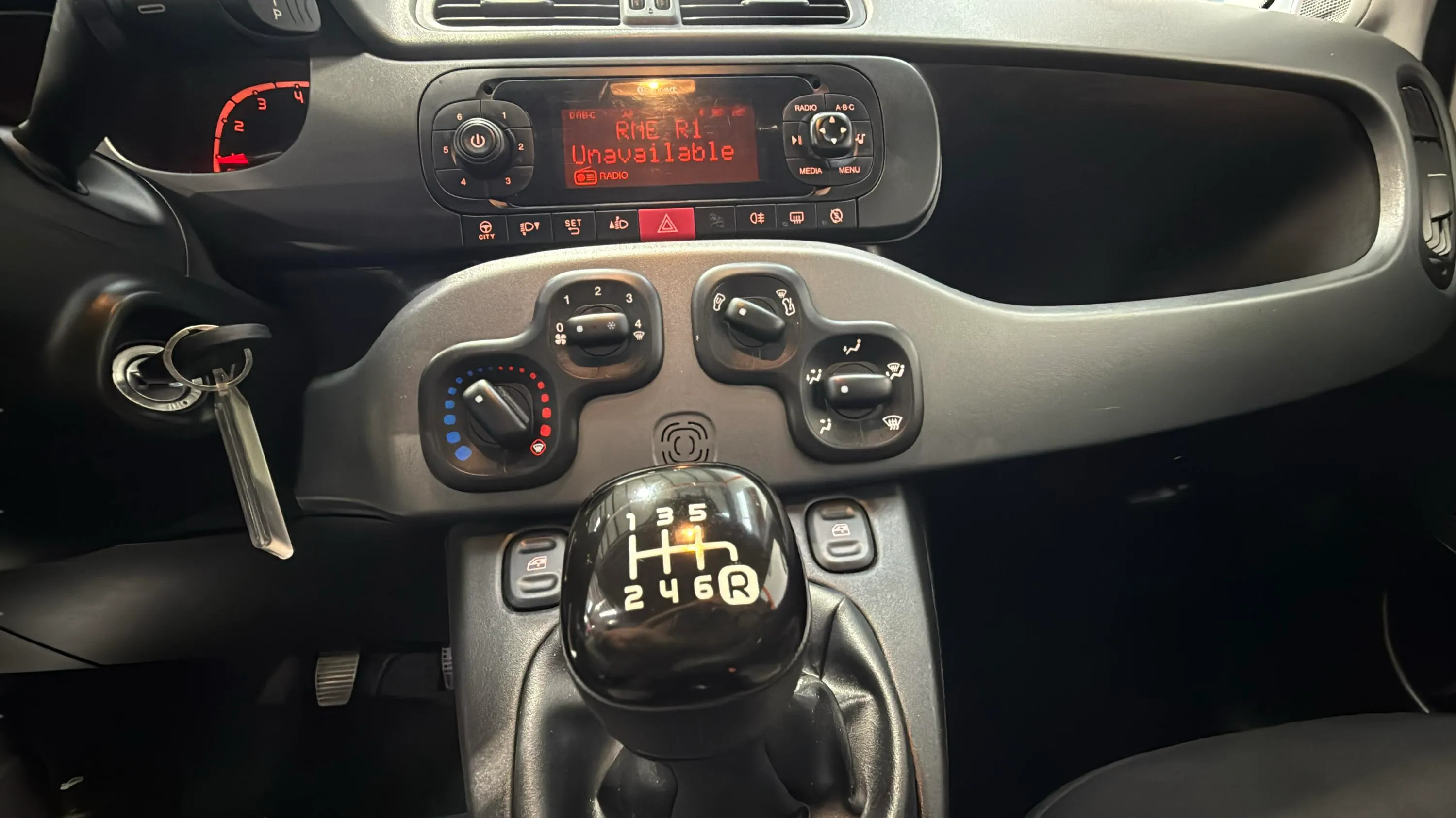 Fiat Panda City Life Hybrid 1.0 Gse - foto 19