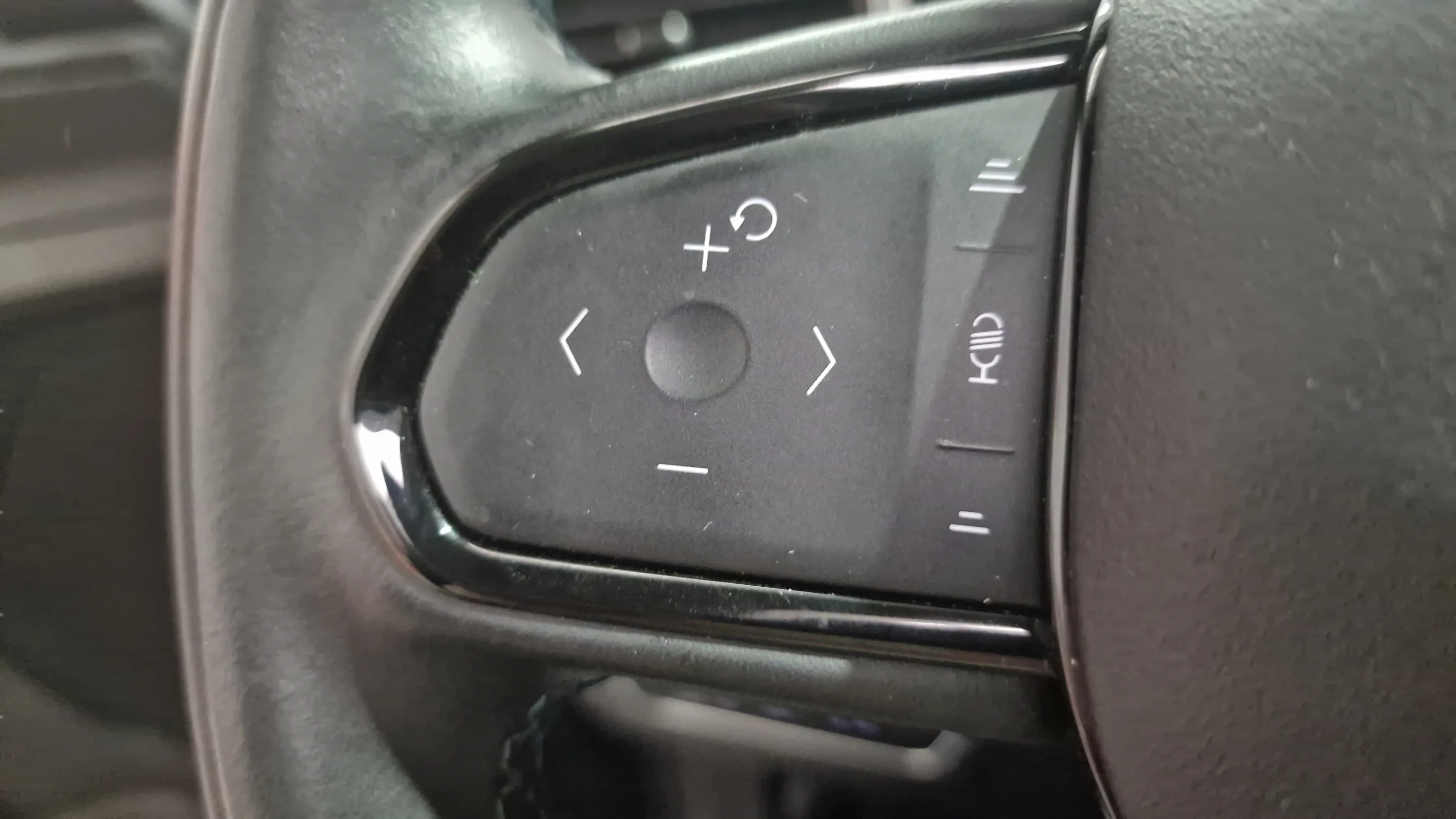 Lynk & Co 01 1.5 PHEV - foto 18
