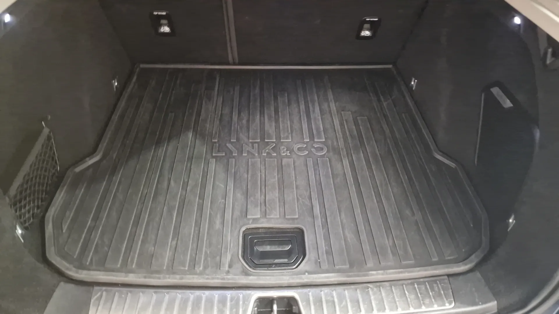 Lynk & Co 01 1.5 PHEV - foto 6
