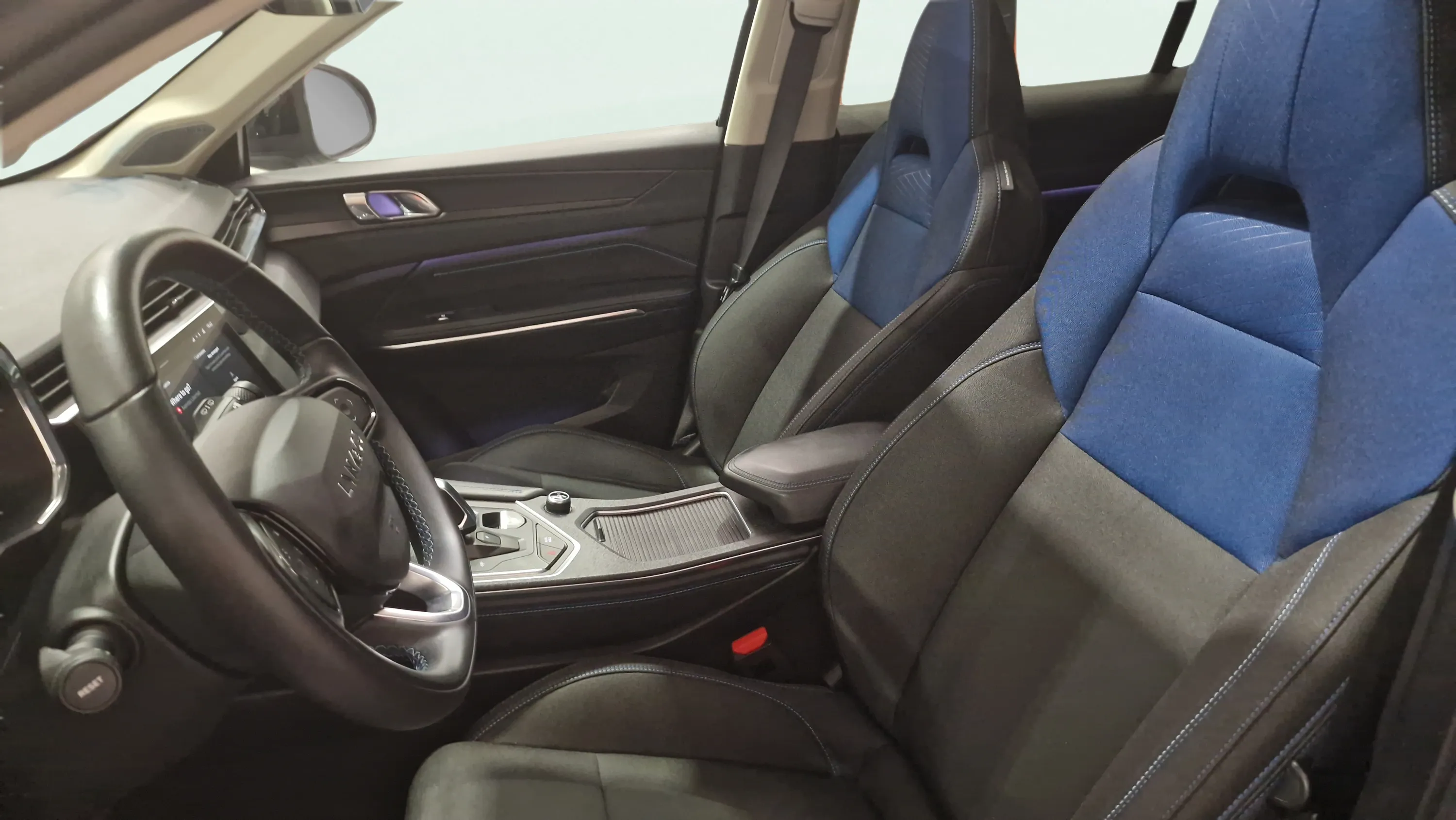 Lynk & Co 01 1.5 PHEV - foto 14