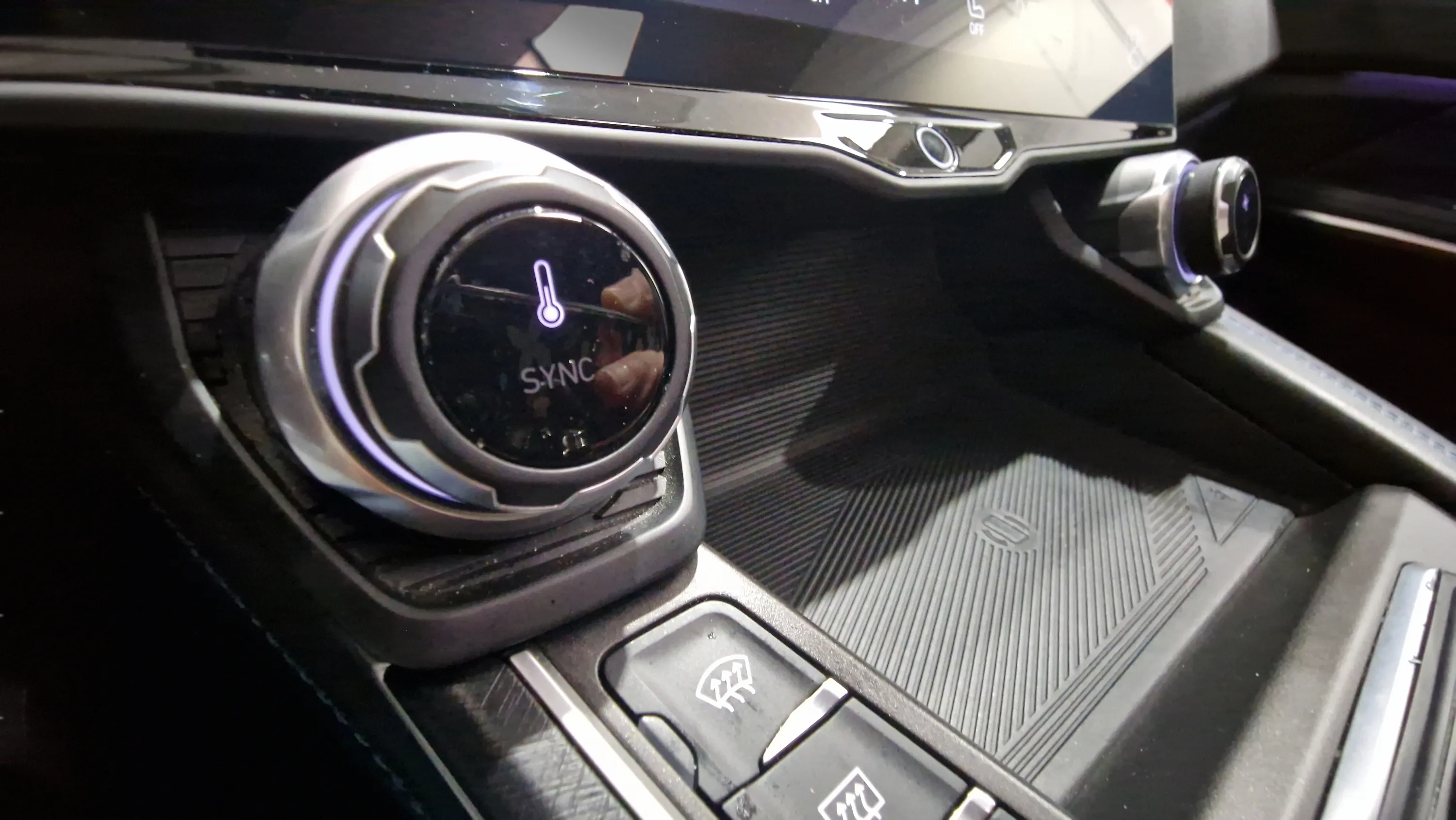 Lynk & Co 01 1.5 PHEV - foto 28
