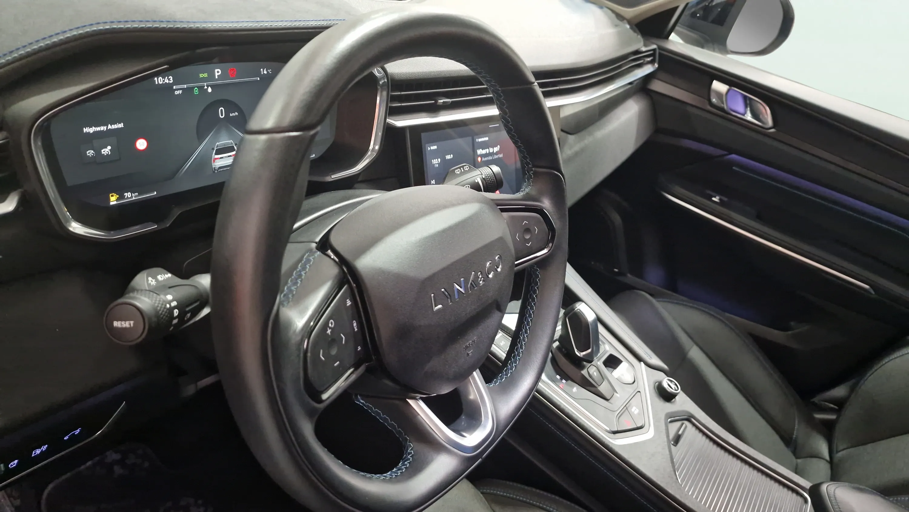 Lynk & Co 01 1.5 PHEV - foto 15