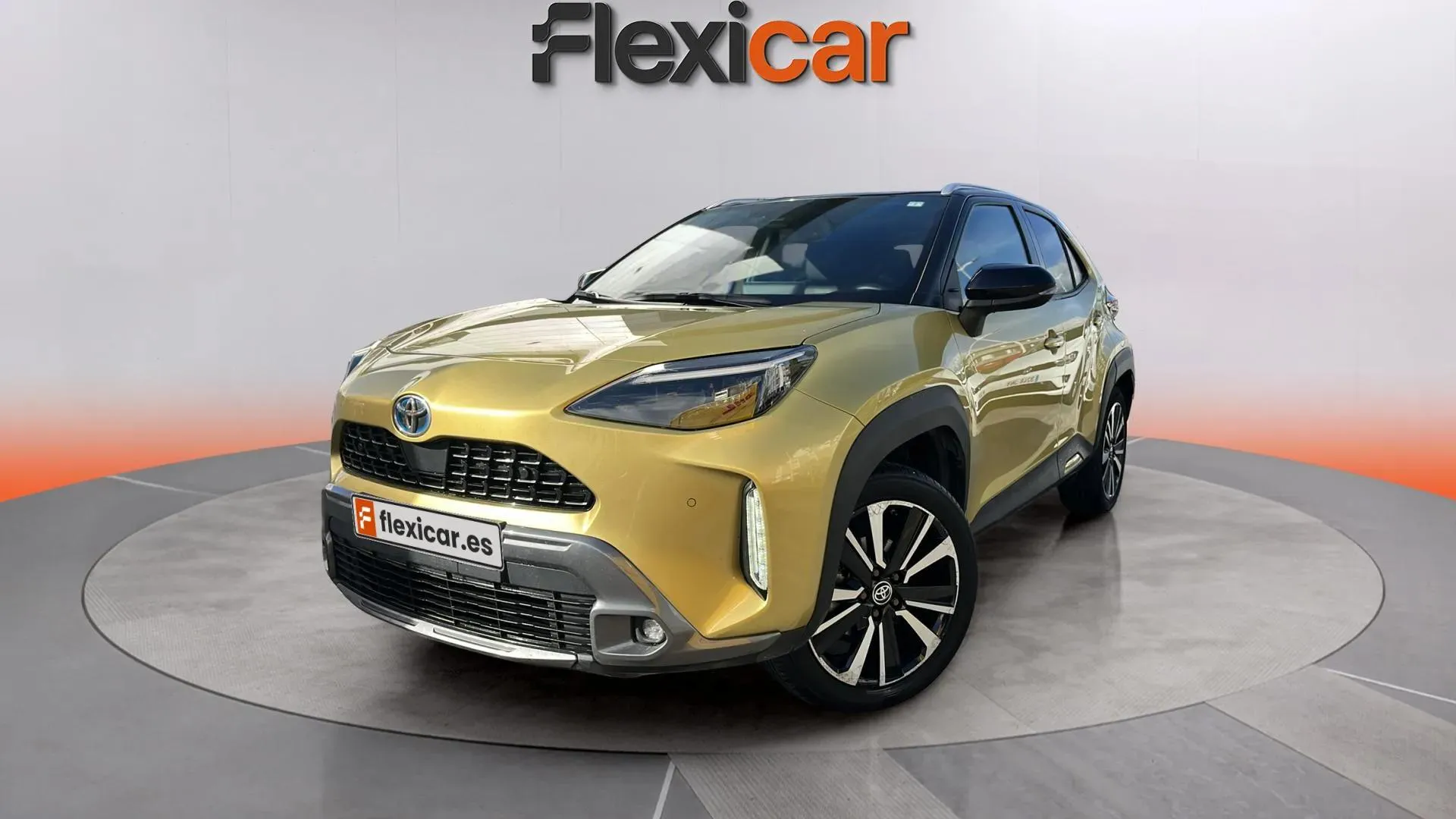 Toyota Yaris Cross 1.5 120H Premiere Edition awd - foto 3